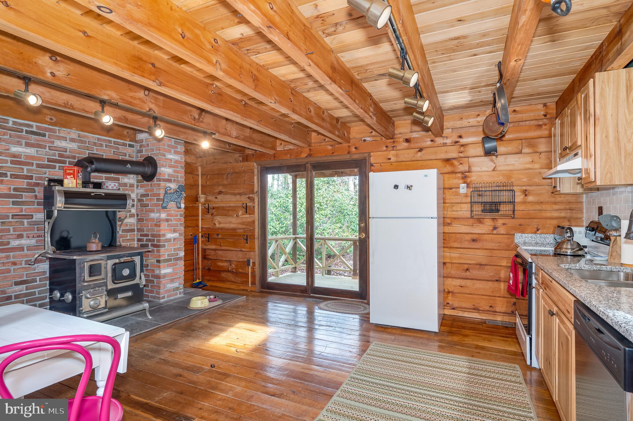 SLEEPY CREEK ORCHARD - Residential