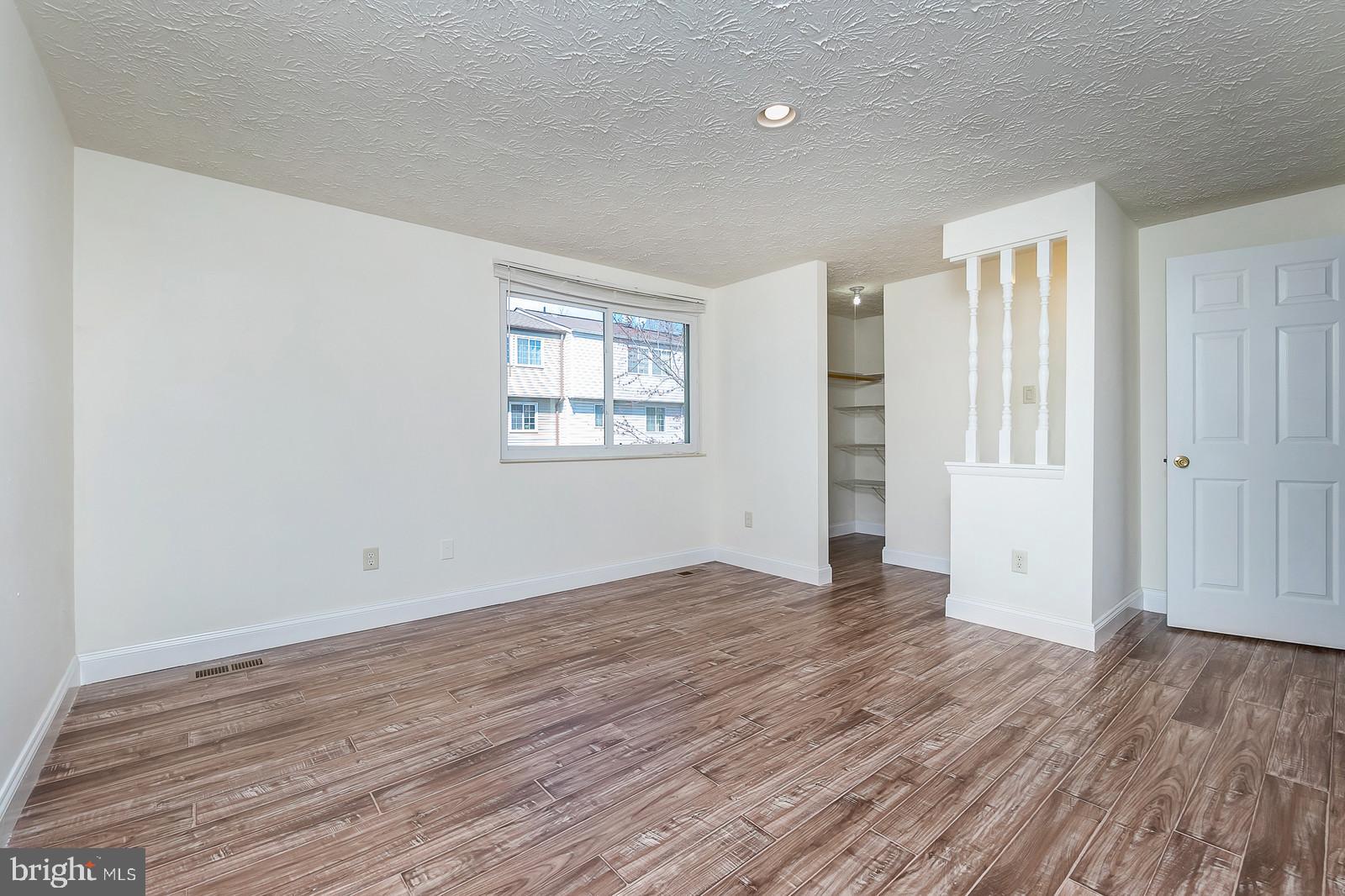 WHITFIELD GREEN - Residential Lease