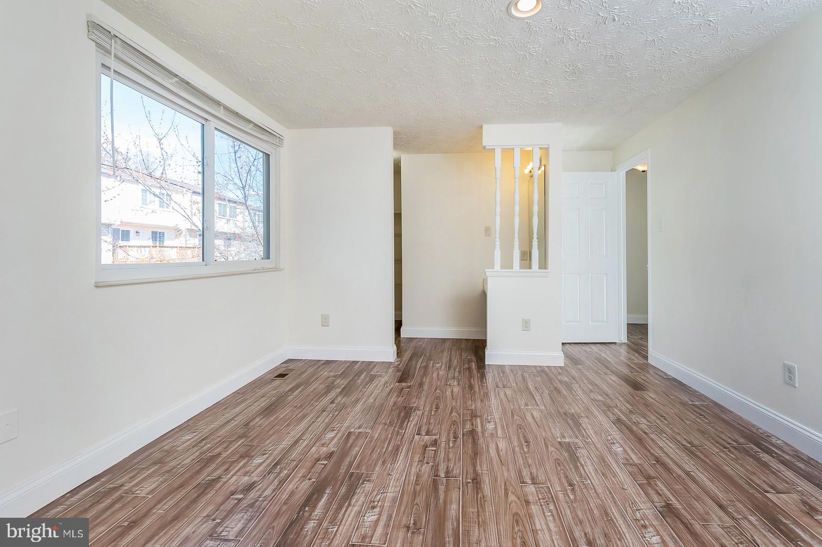 WHITFIELD GREEN - Residential Lease