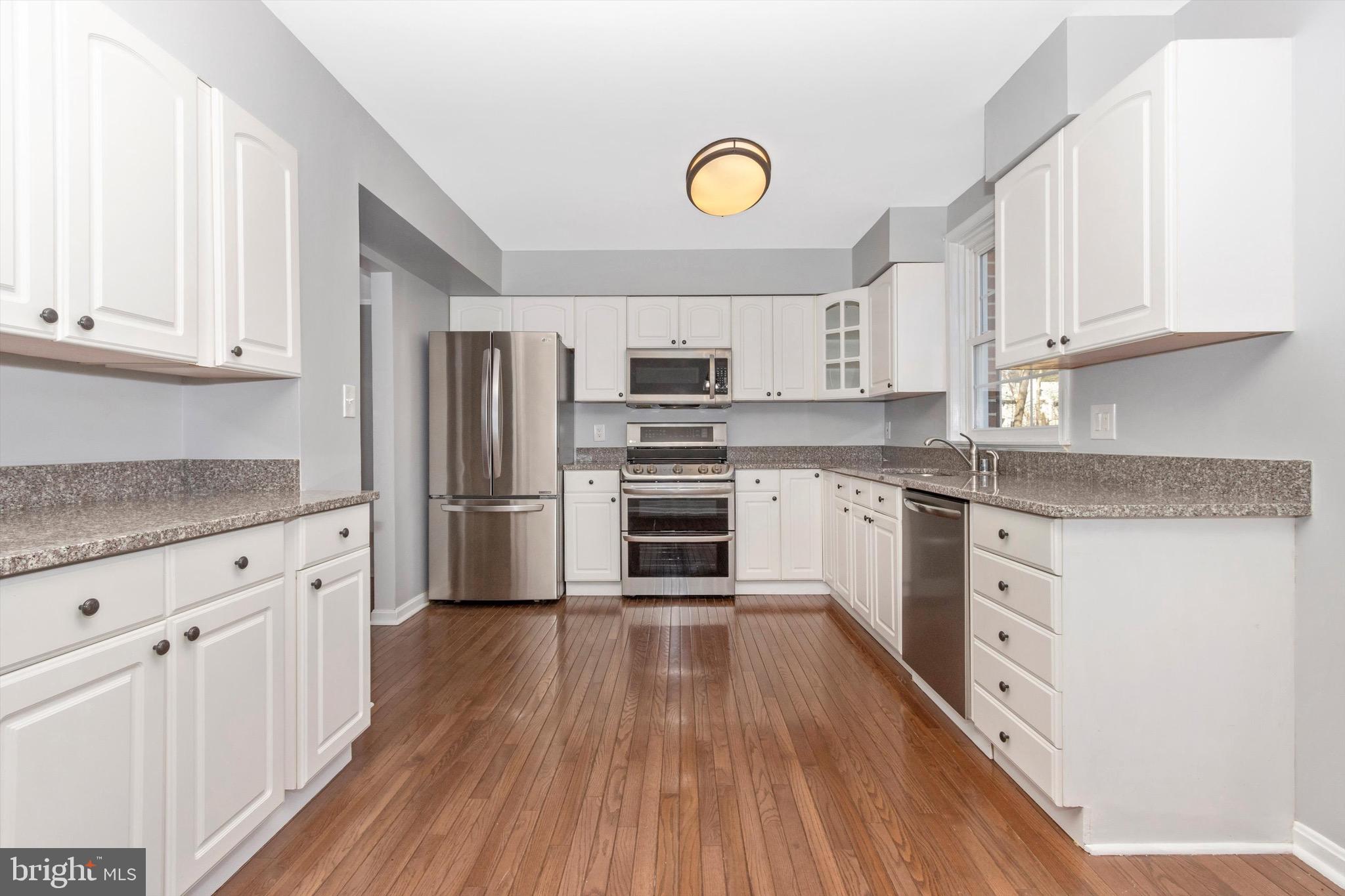 MAYS CHAPEL VILLAGE - Residential