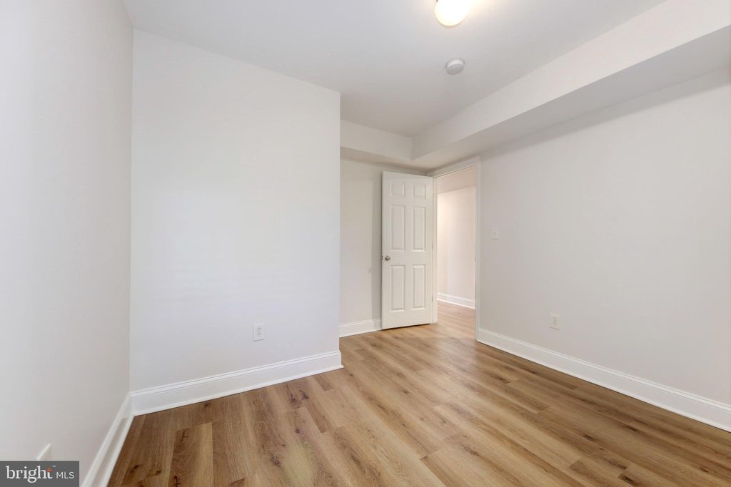 listing image 51