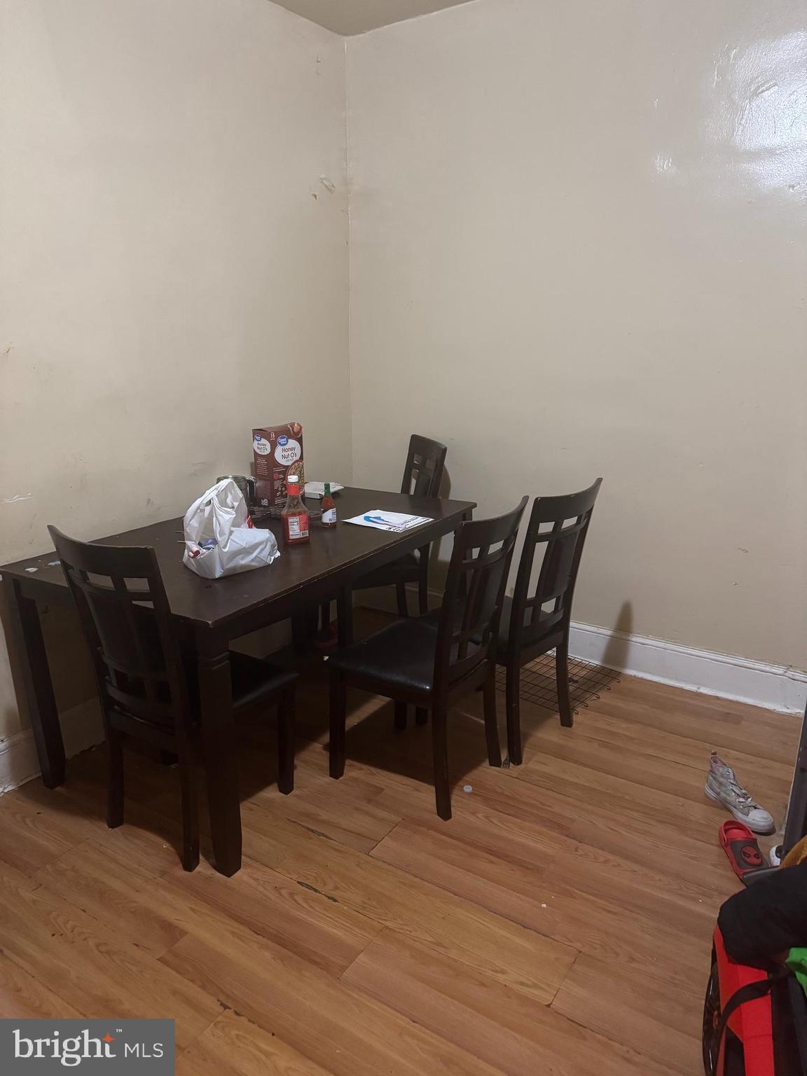 ELMWOOD PARK - Residential