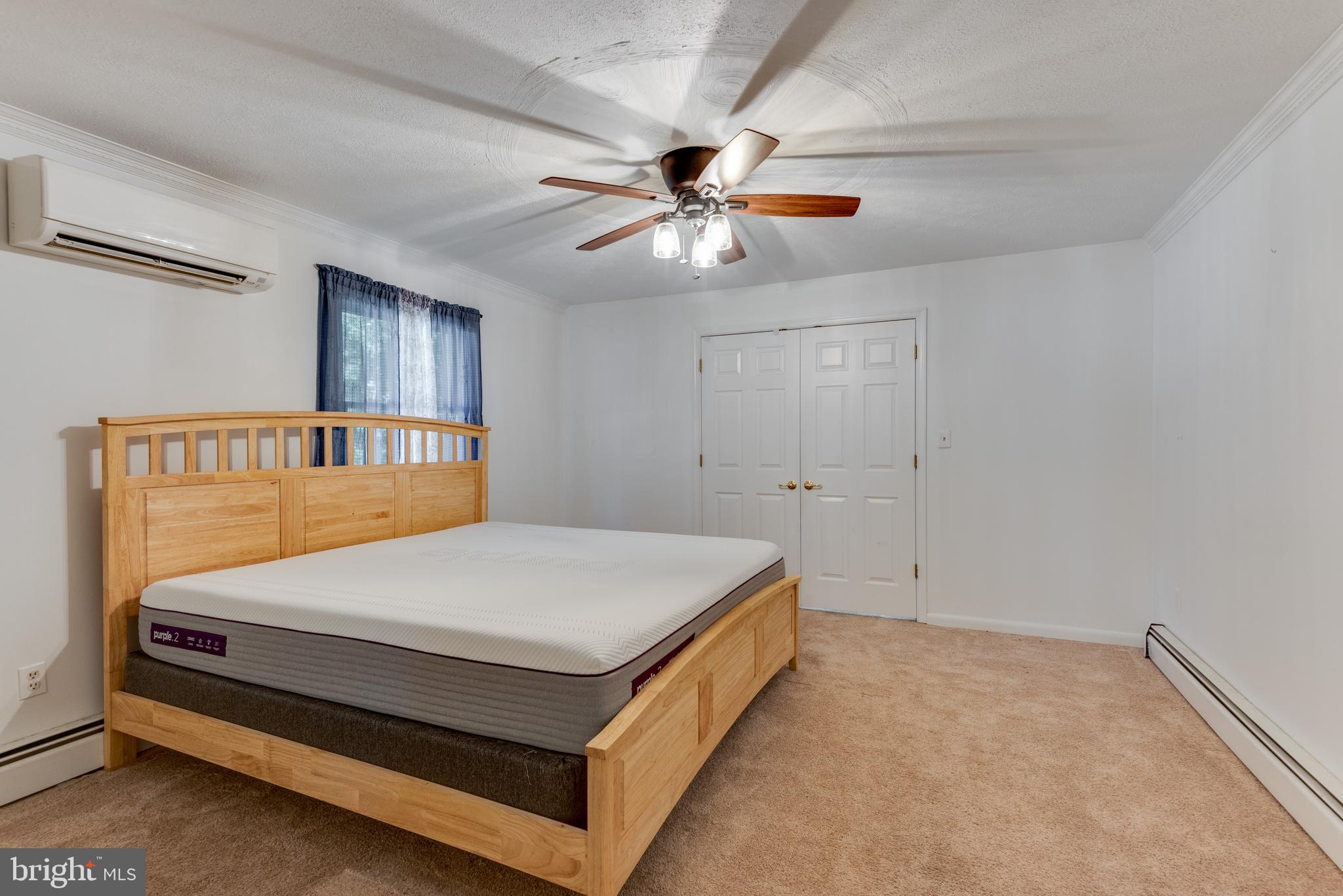 HOLLYWOOD - Residential