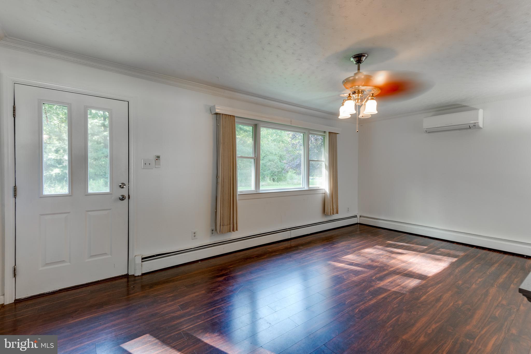 HOLLYWOOD - Residential