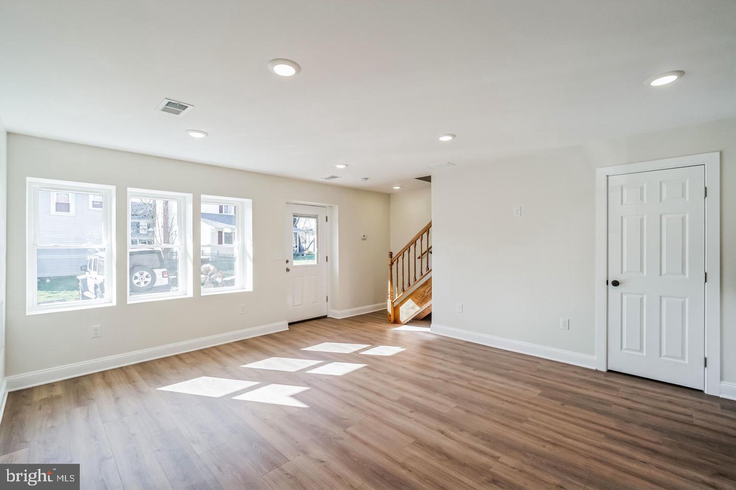 27 E BUTLER AVENUE B