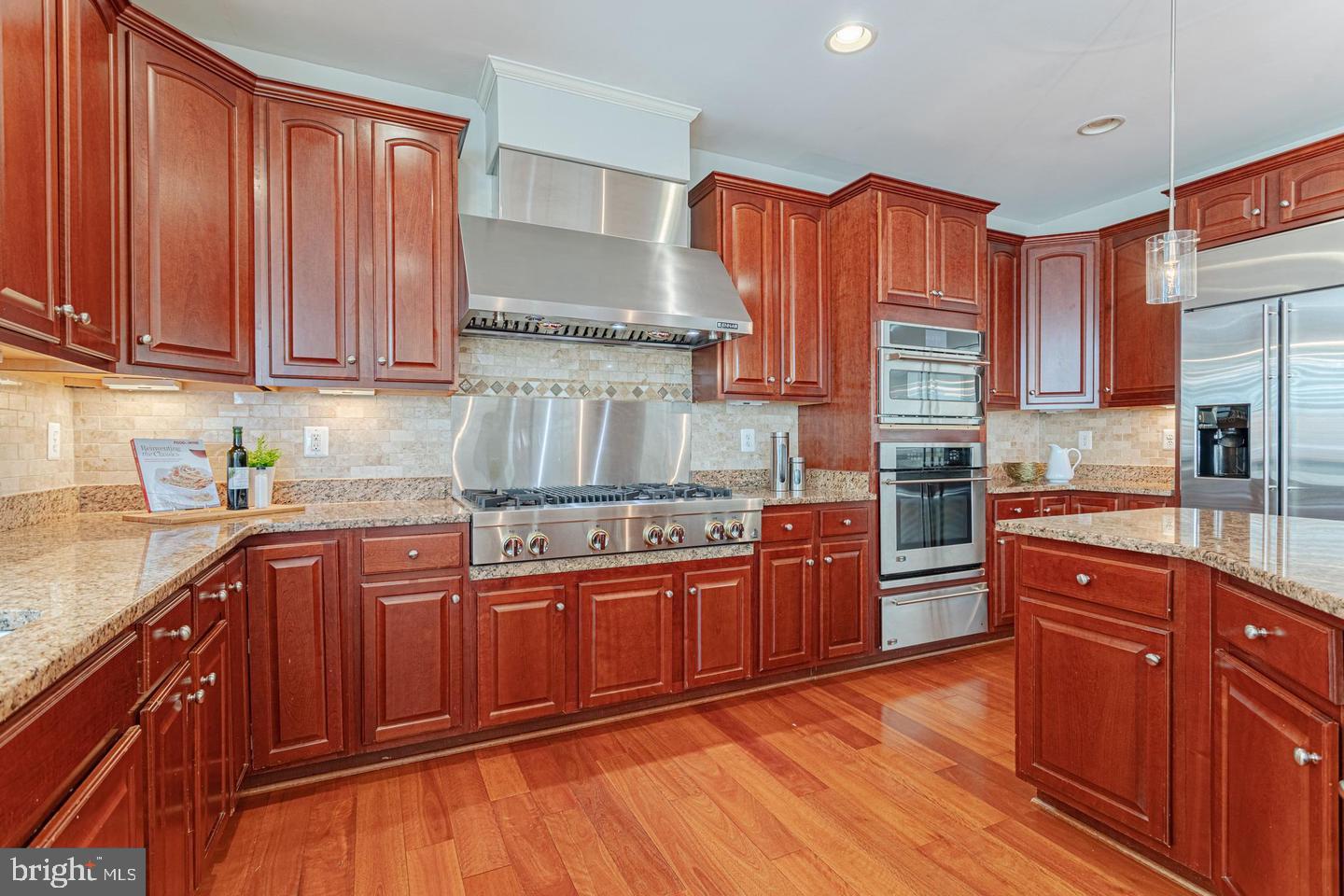 NICOLE MARIE COURT - Residential