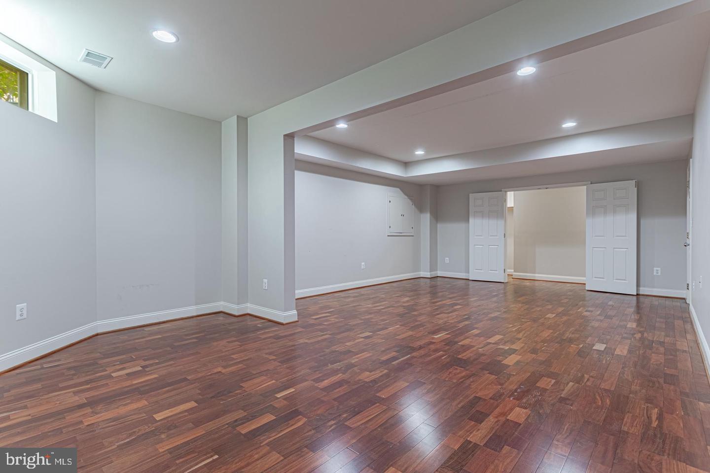 NICOLE MARIE COURT - Residential