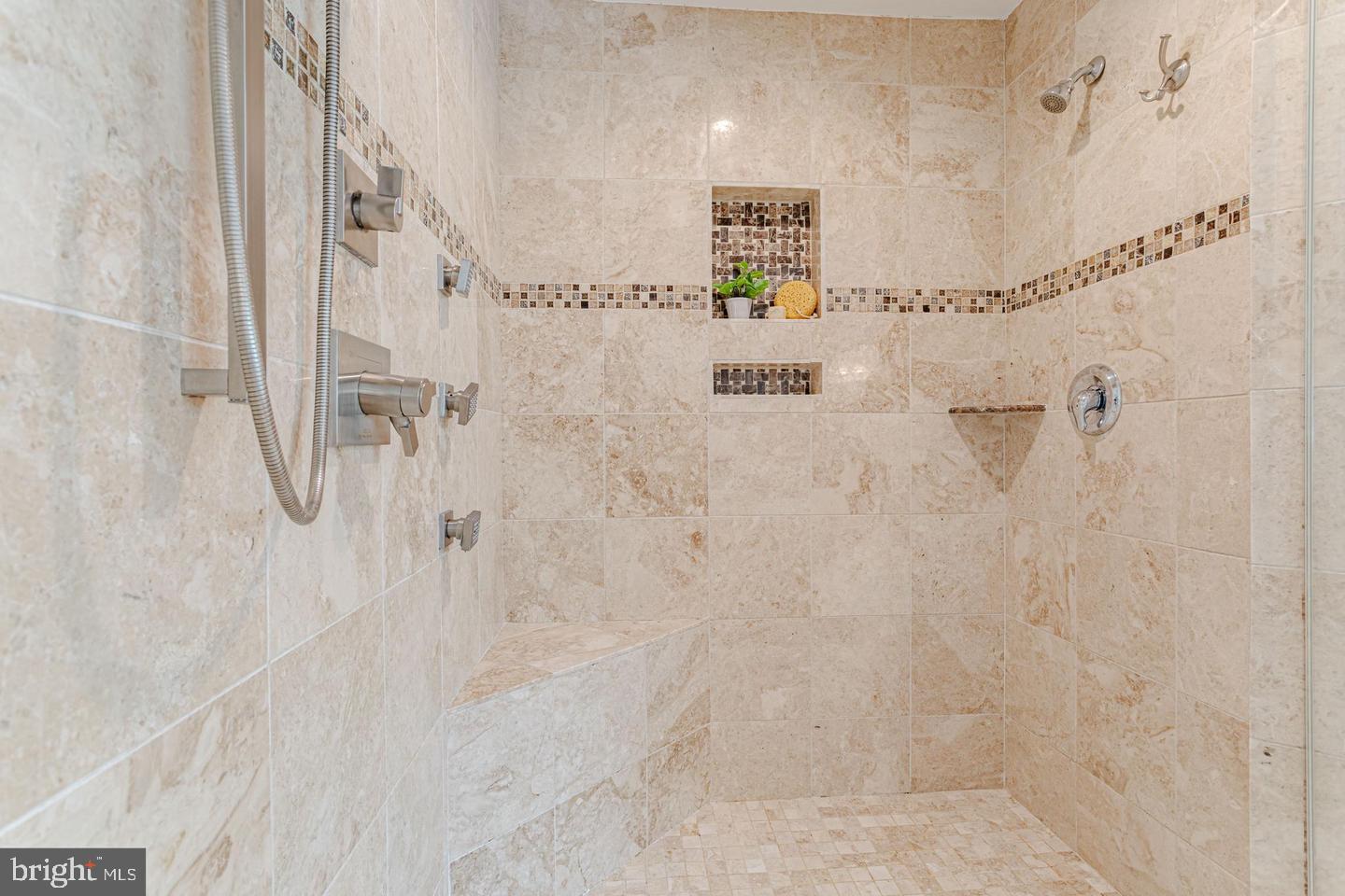 NICOLE MARIE COURT - Residential