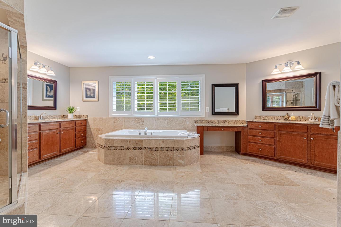 NICOLE MARIE COURT - Residential