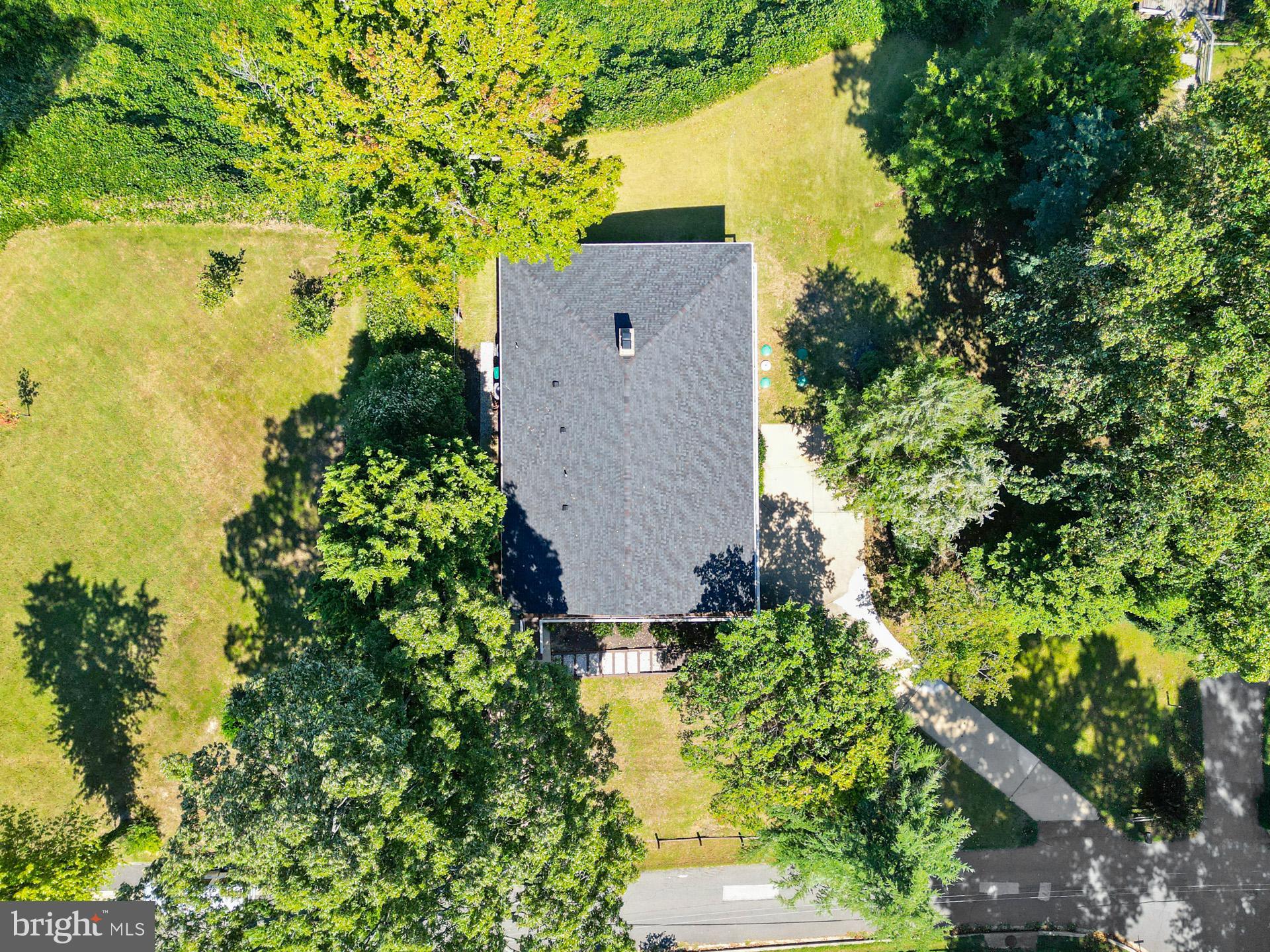 CALVERT BEACH ESTATES - Residential Lease