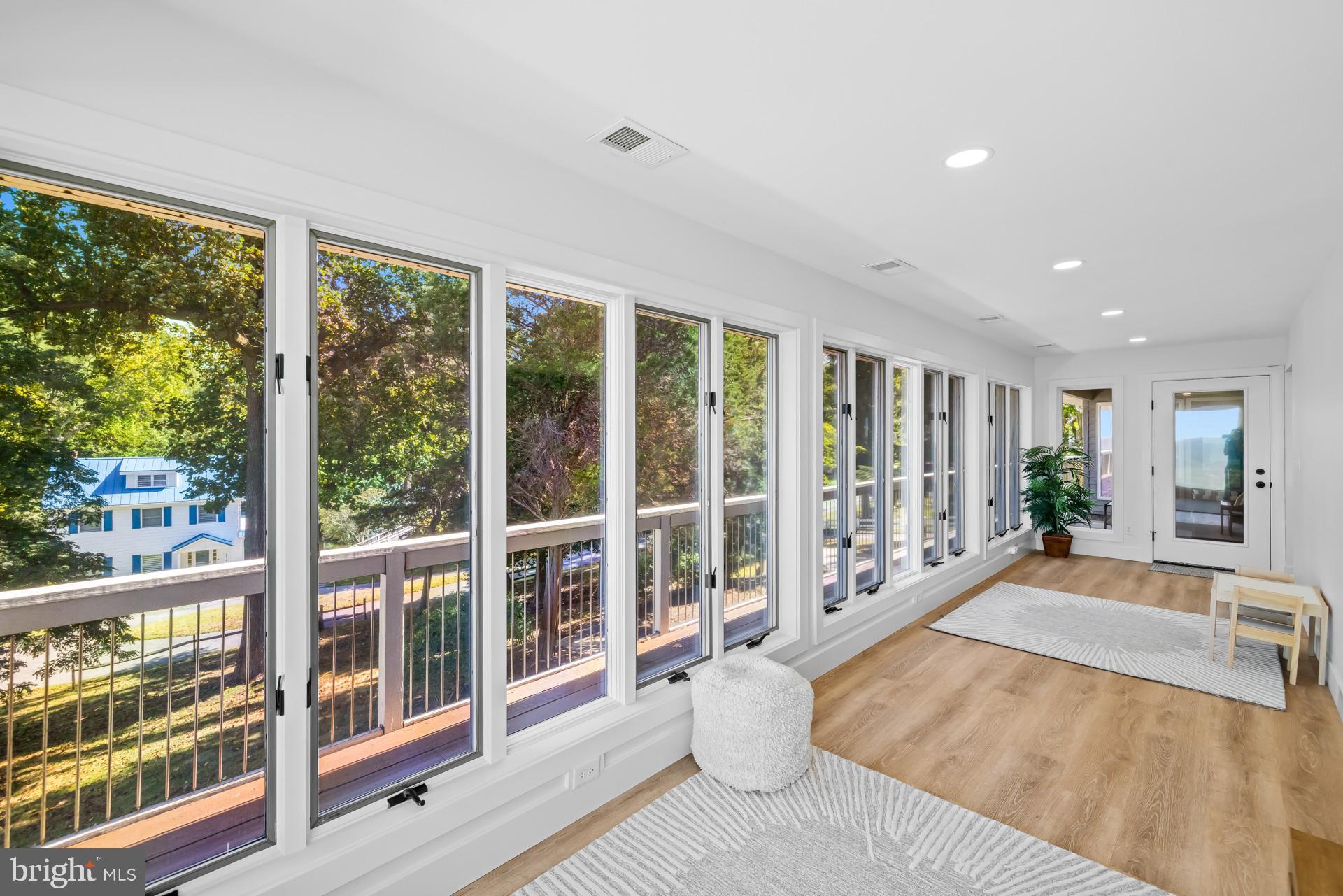 CALVERT BEACH ESTATES - Residential Lease