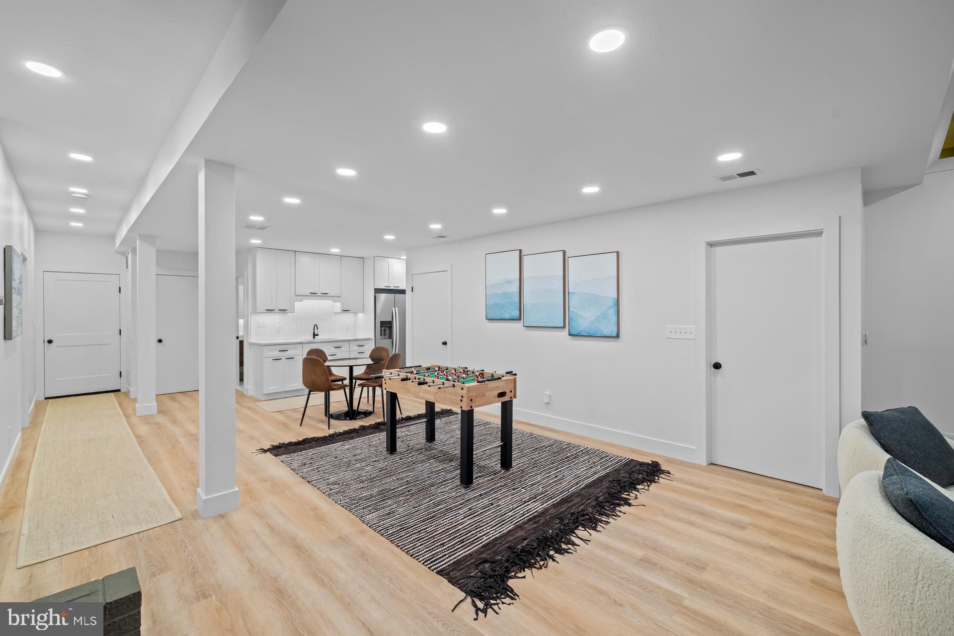 CALVERT BEACH ESTATES - Residential Lease