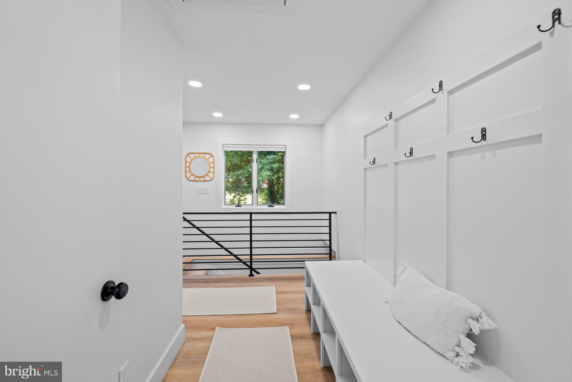 CALVERT BEACH ESTATES - Residential Lease