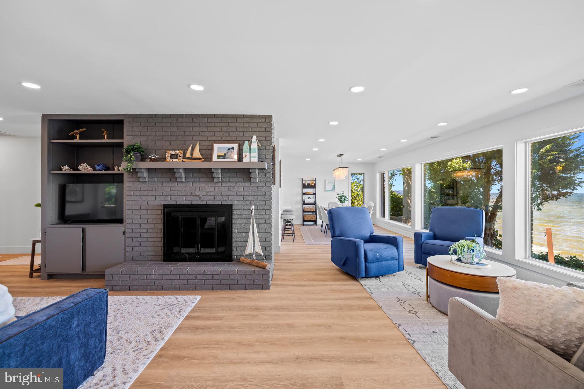 CALVERT BEACH ESTATES - Residential Lease