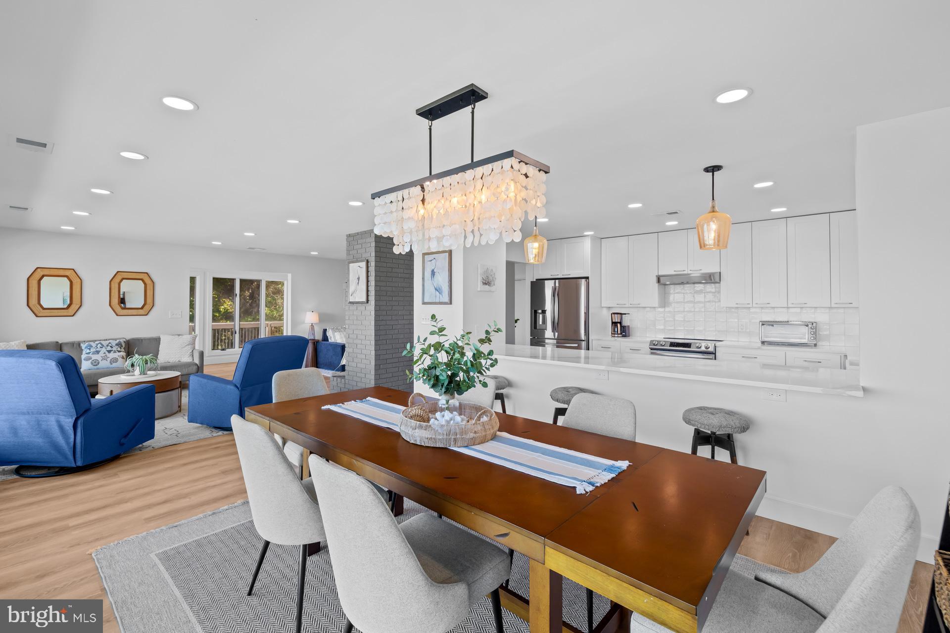 CALVERT BEACH ESTATES - Residential Lease