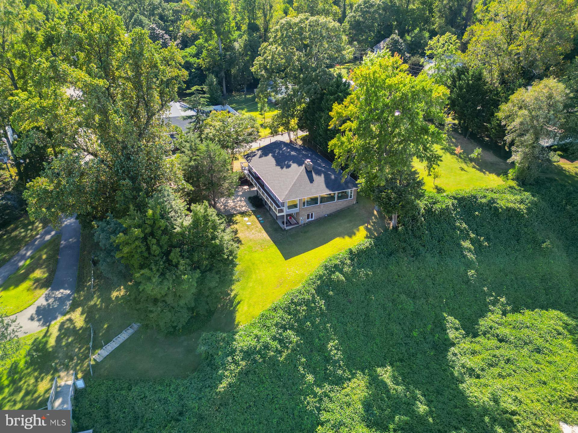 CALVERT BEACH ESTATES - Residential Lease