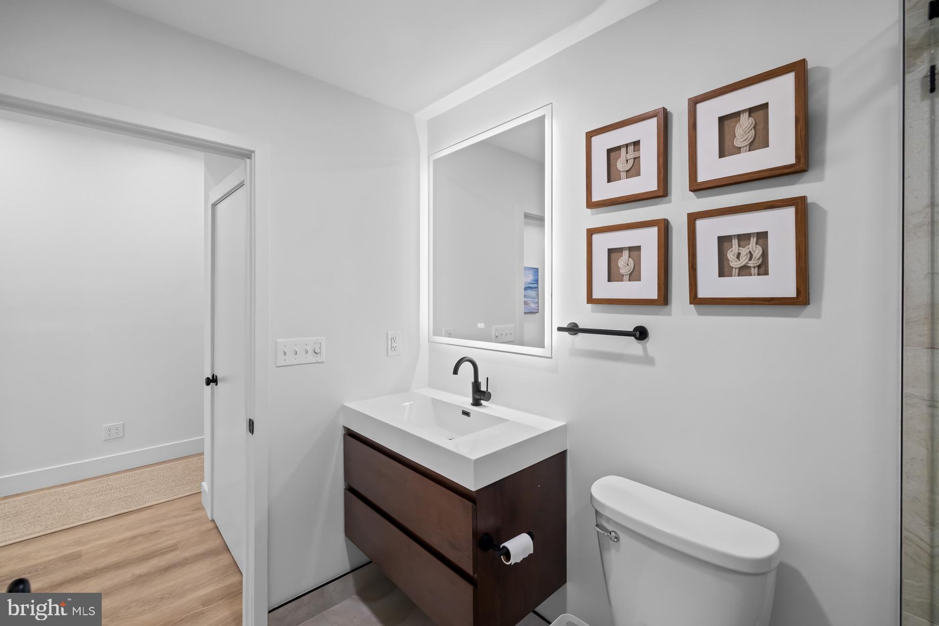 CALVERT BEACH ESTATES - Residential Lease