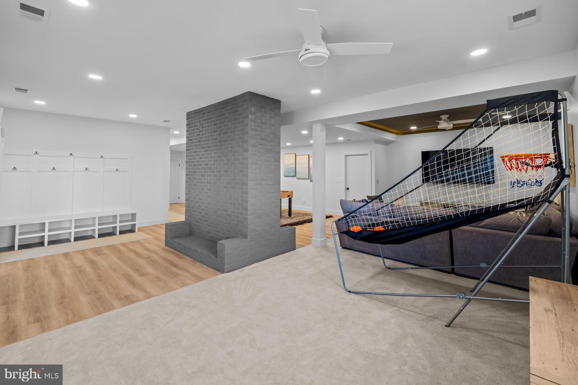 CALVERT BEACH ESTATES - Residential Lease