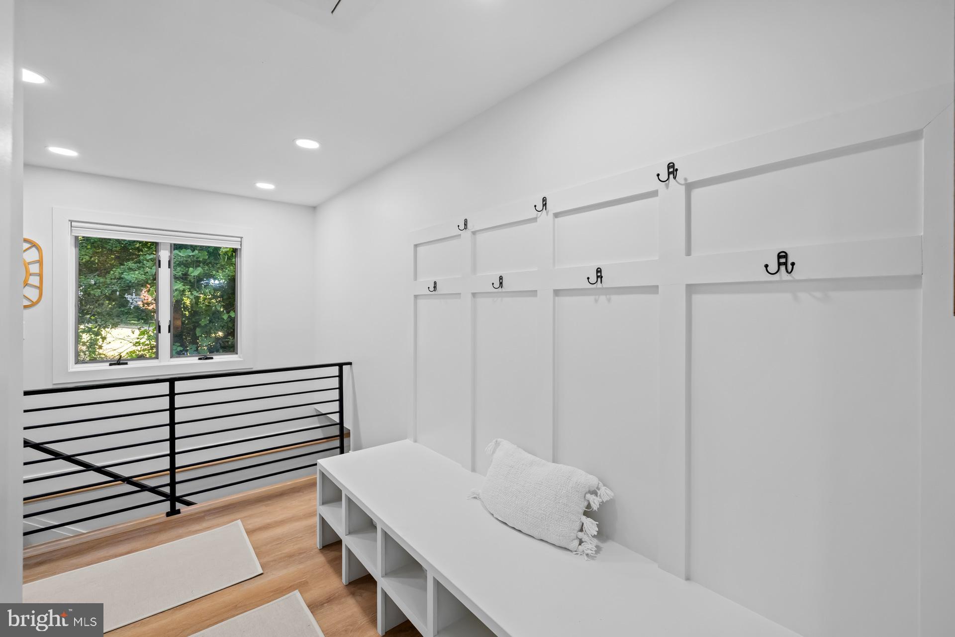 CALVERT BEACH ESTATES - Residential Lease