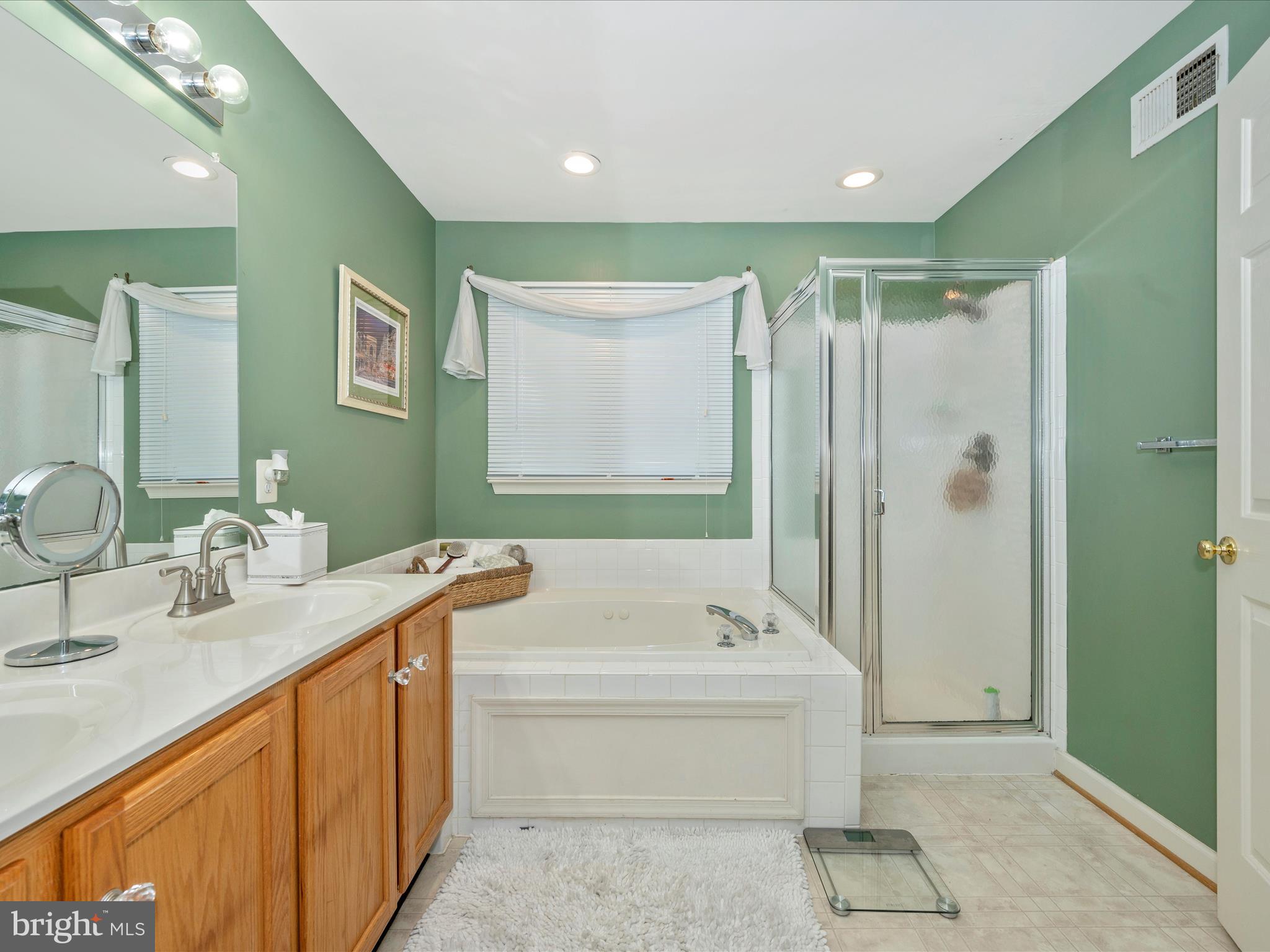 DEARBOUGHT - Residential