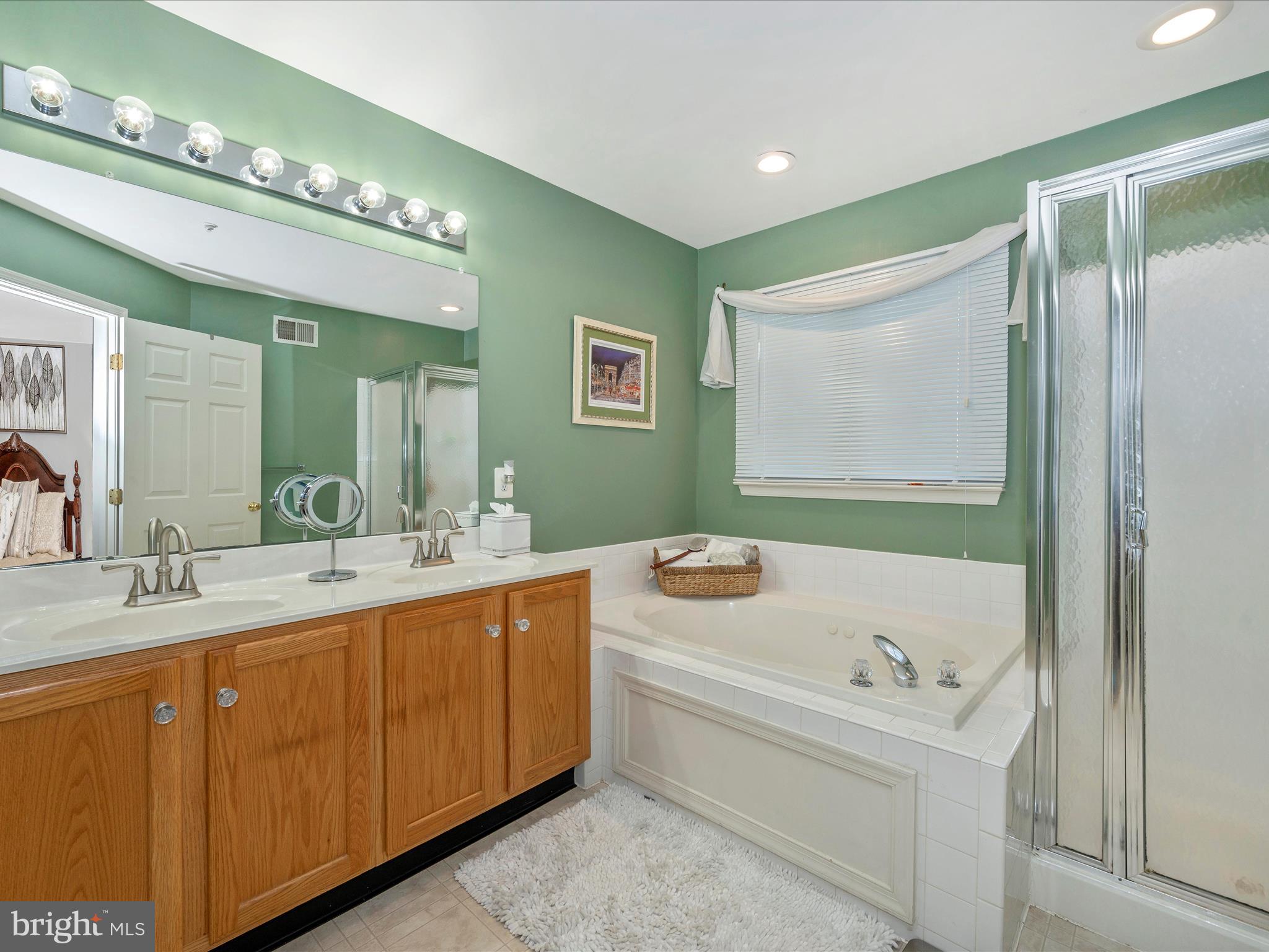 DEARBOUGHT - Residential