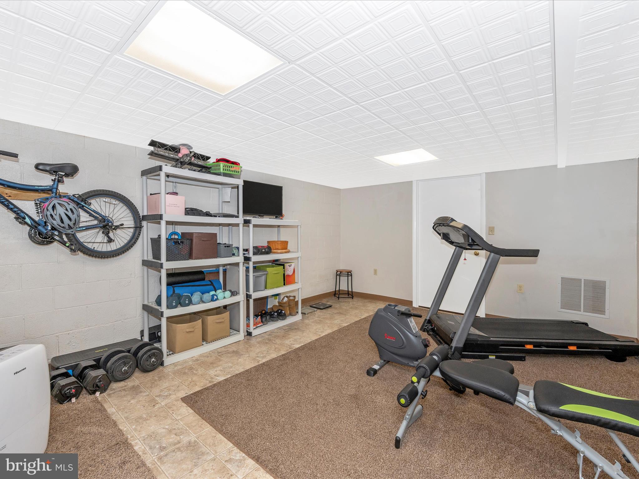 ORCHARD HILLS - Residential