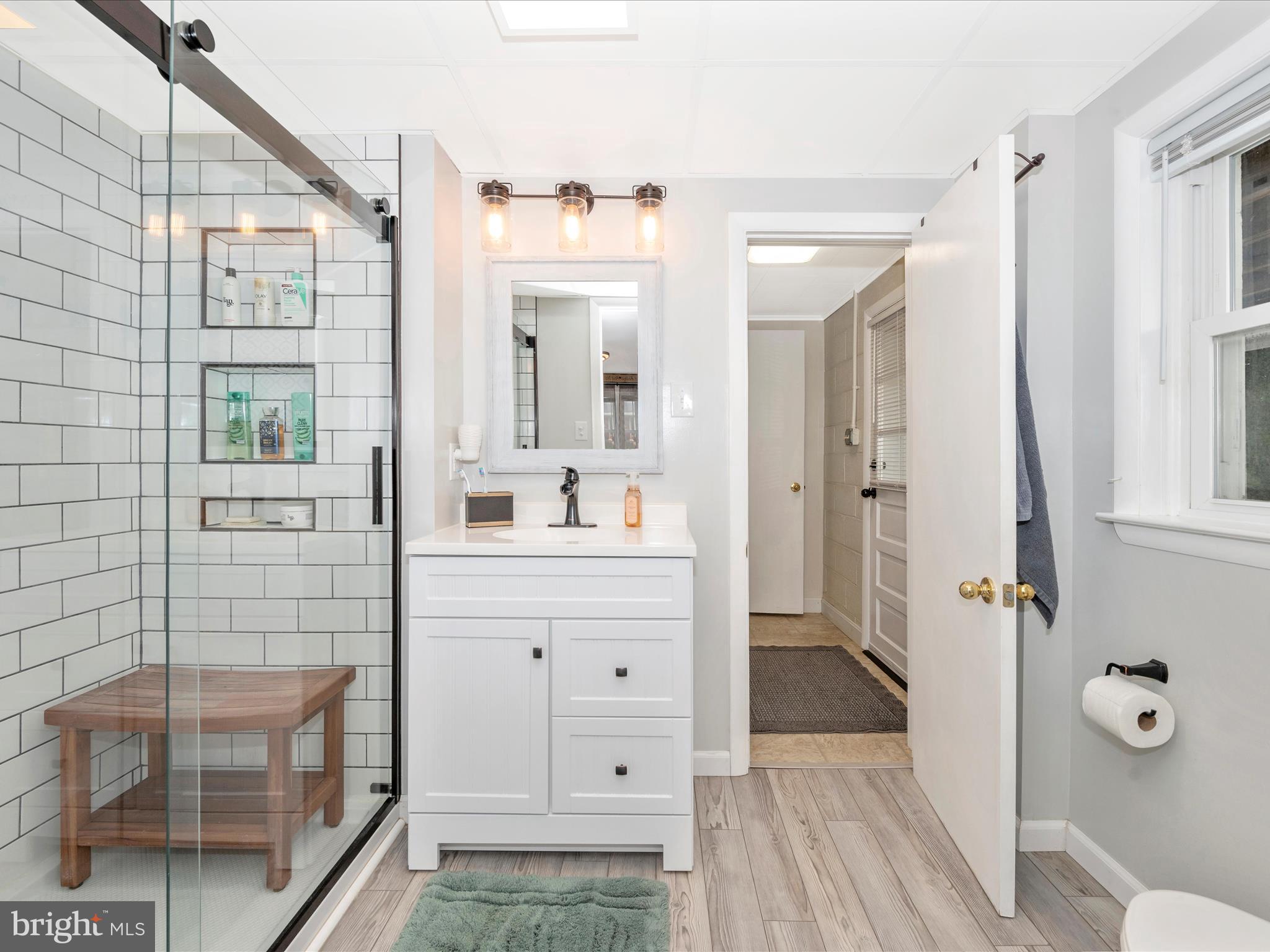 ORCHARD HILLS - Residential