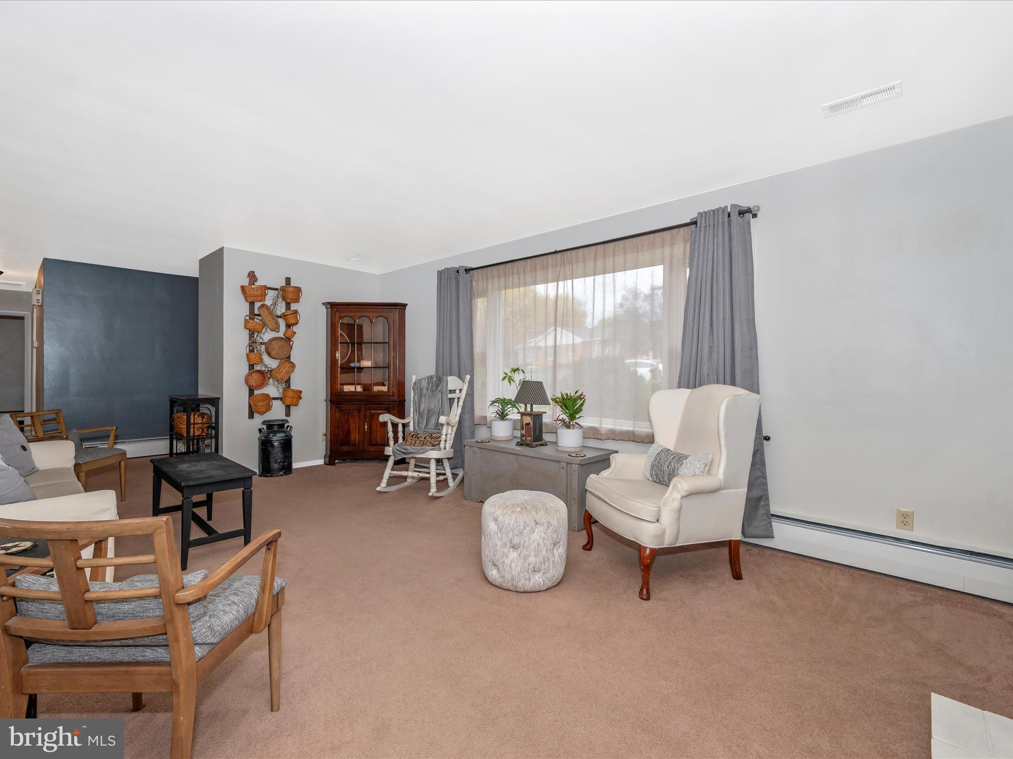 ORCHARD HILLS - Residential