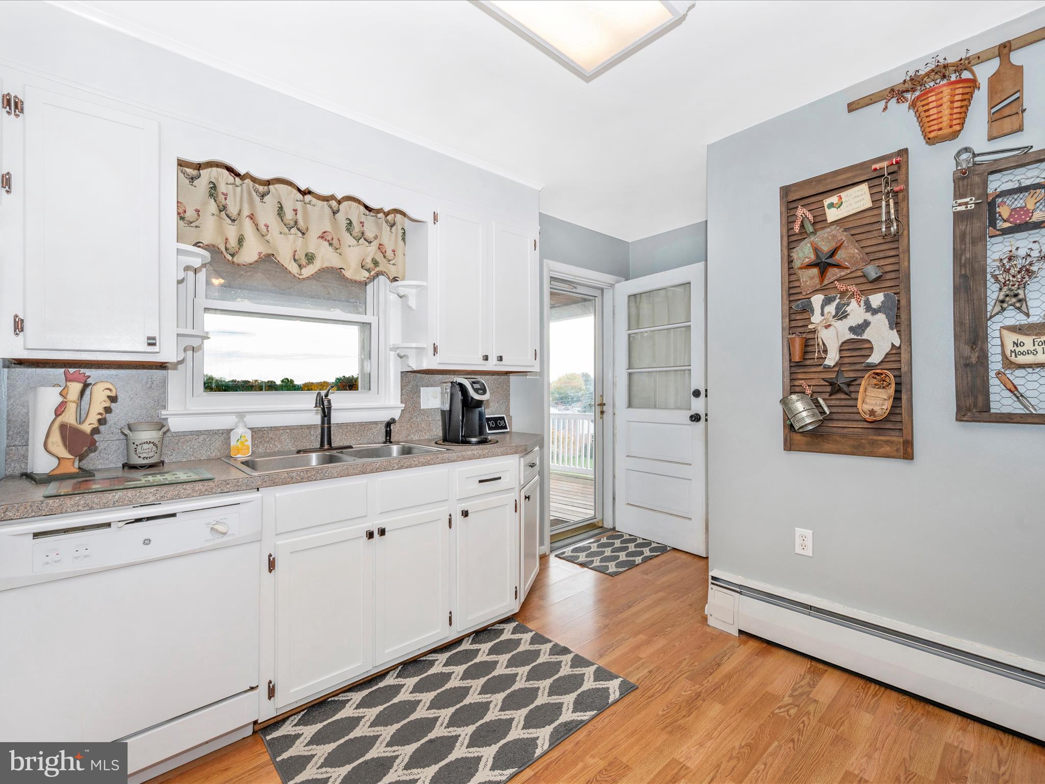 ORCHARD HILLS - Residential