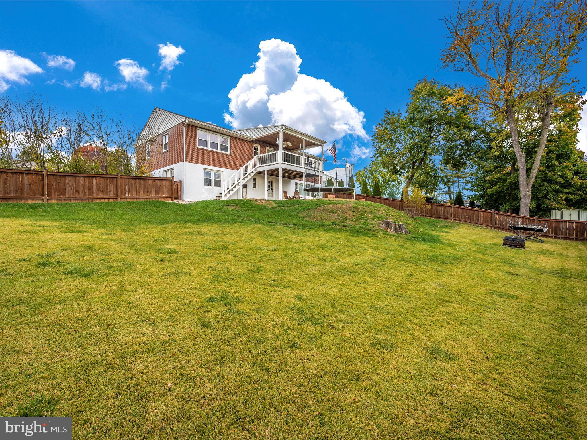 ORCHARD HILLS - Residential