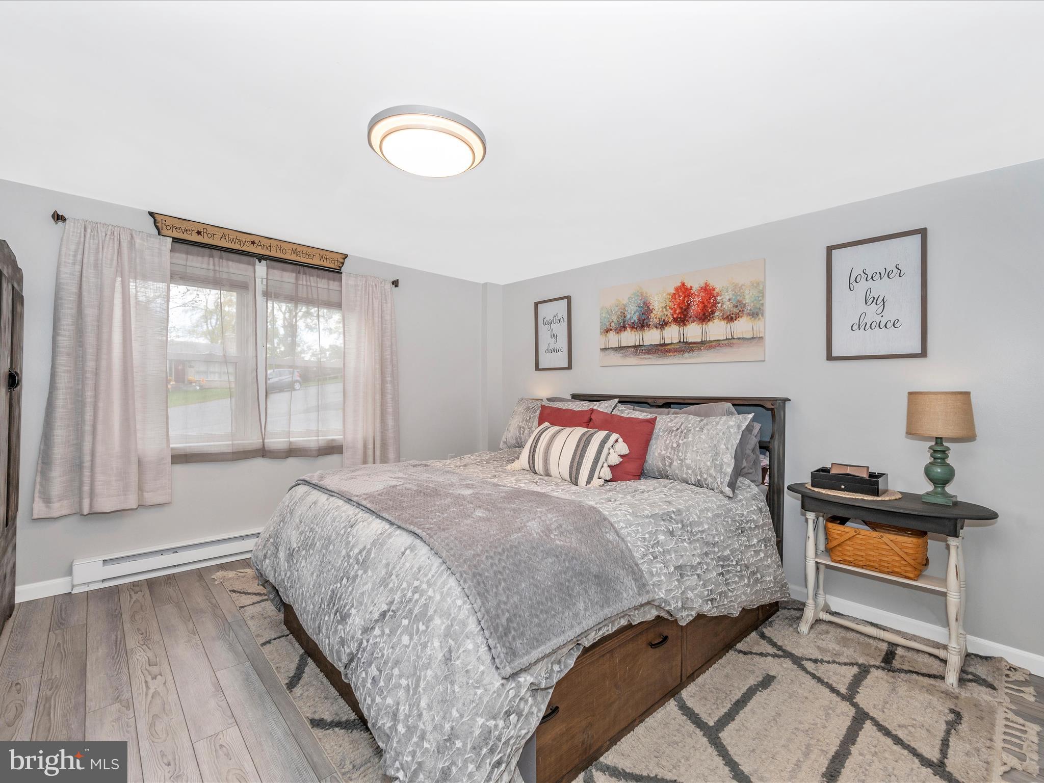 ORCHARD HILLS - Residential