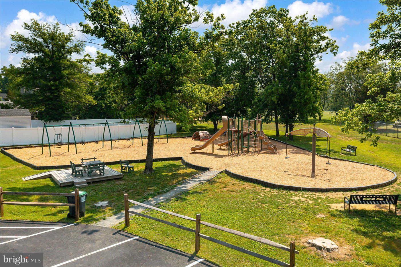 AQUIA HARBOUR - Residential