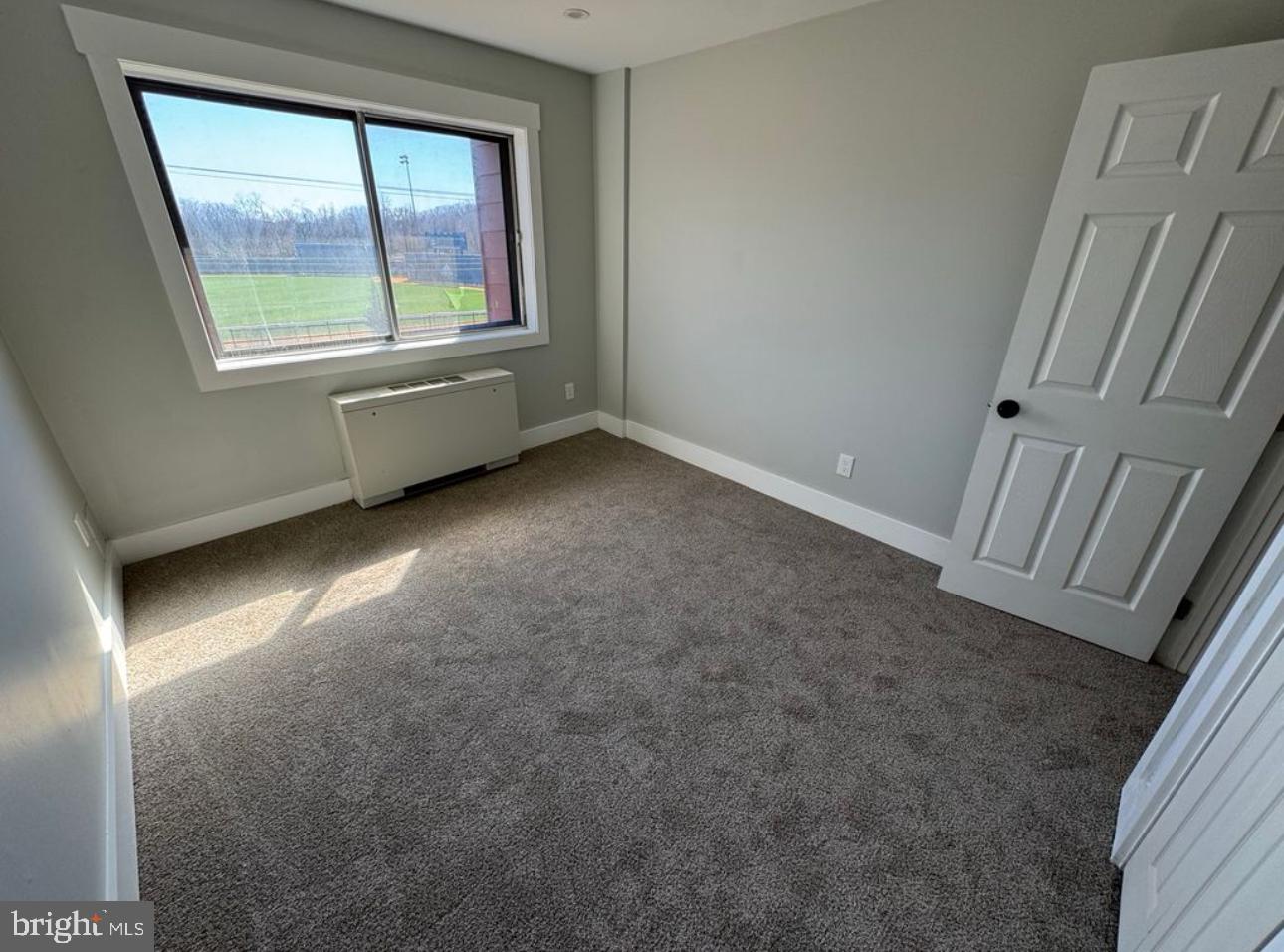 GEORGE MASON VILLAGE - Residential Lease