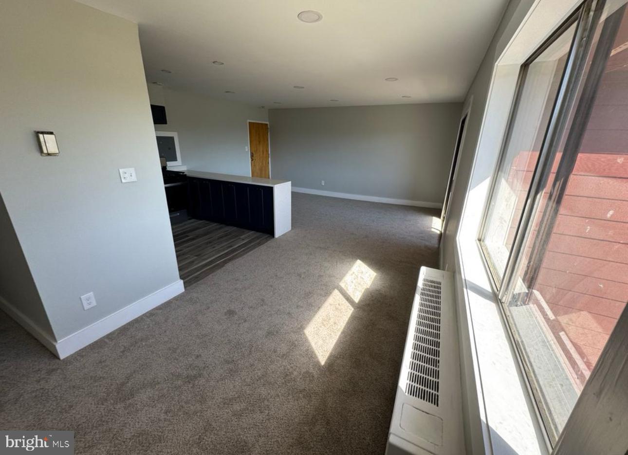 GEORGE MASON VILLAGE - Residential Lease