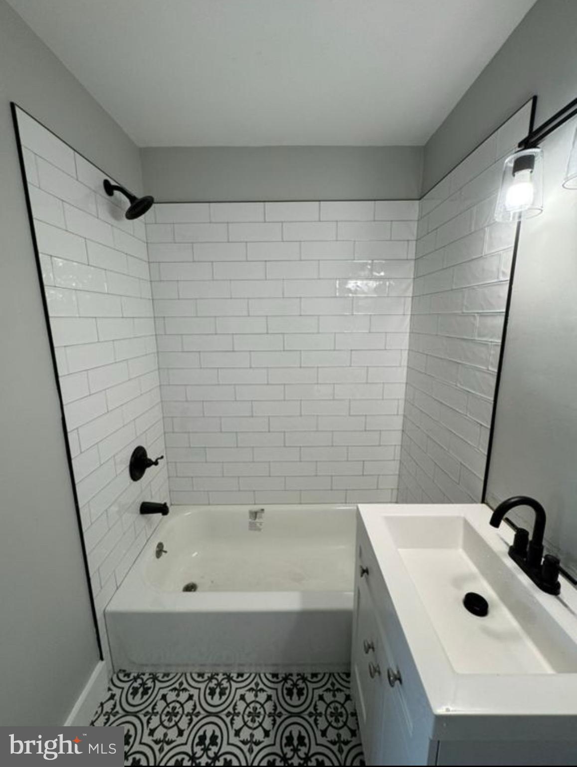 GEORGE MASON VILLAGE - Residential Lease