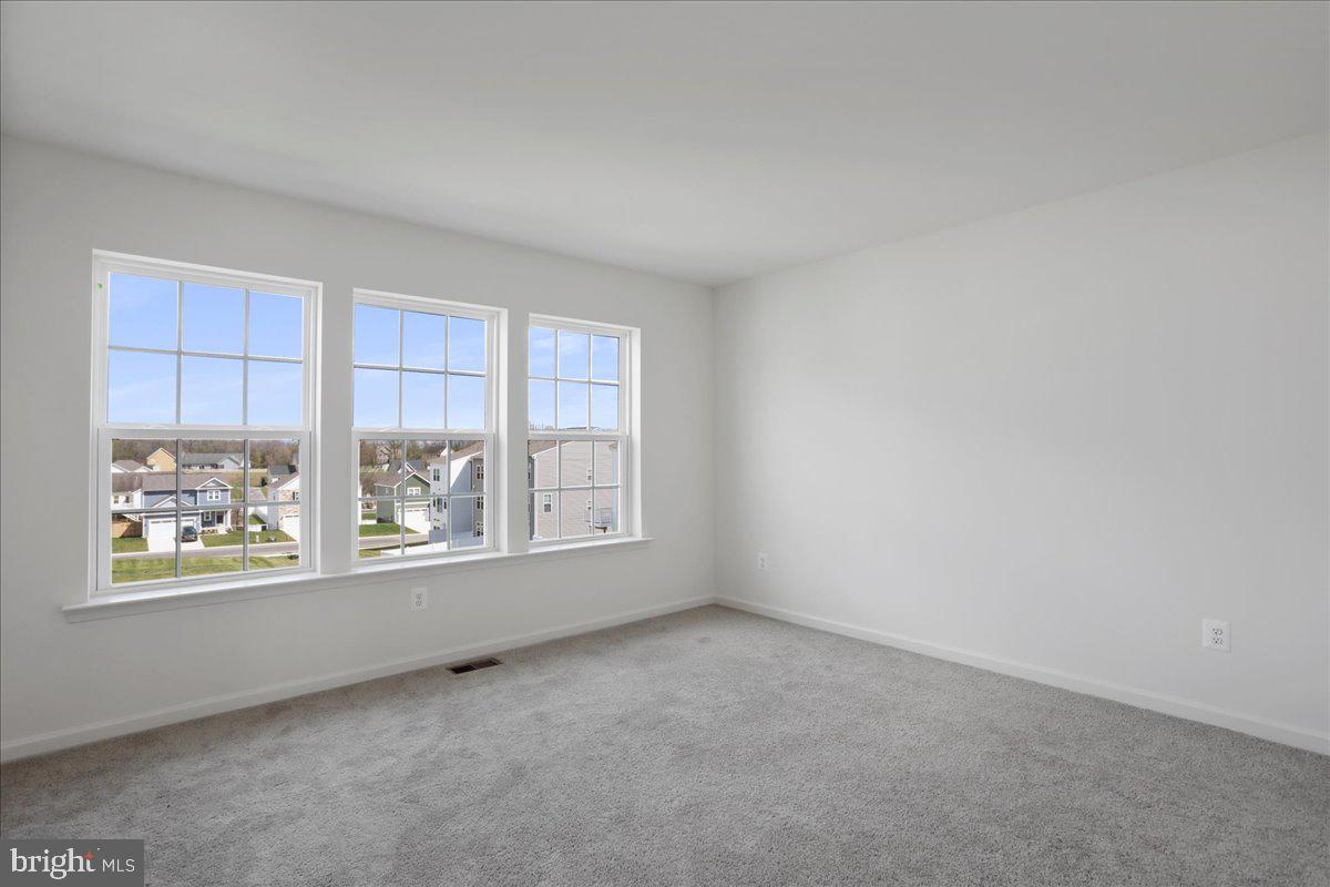 OVERLOOK AT RIVERSIDE TOWNHOMES - Residential Lease