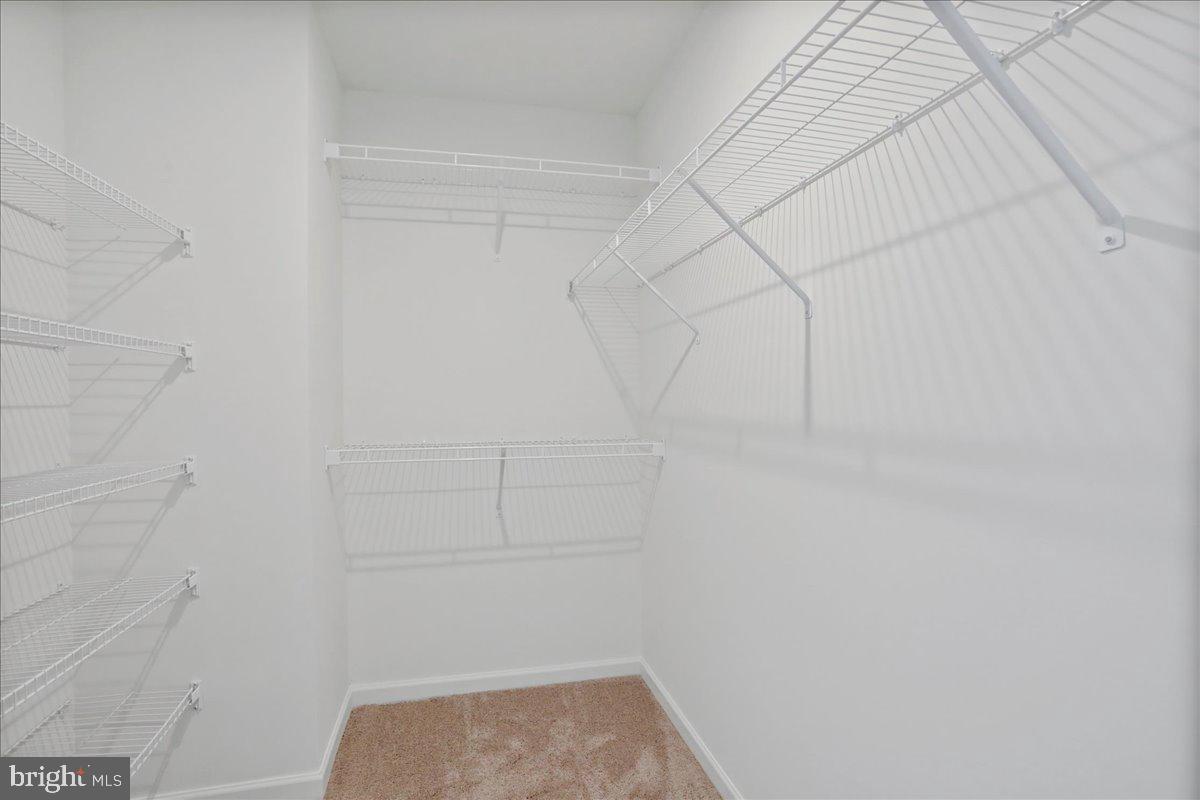 OVERLOOK AT RIVERSIDE TOWNHOMES - Residential Lease