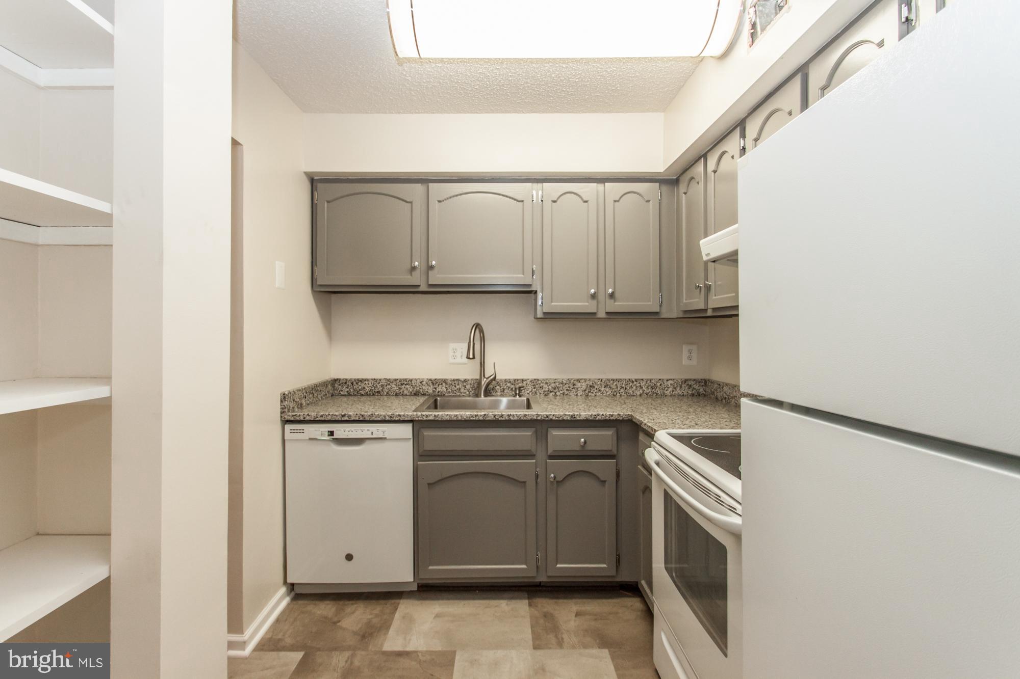 THE VILLAGE PARK - Residential