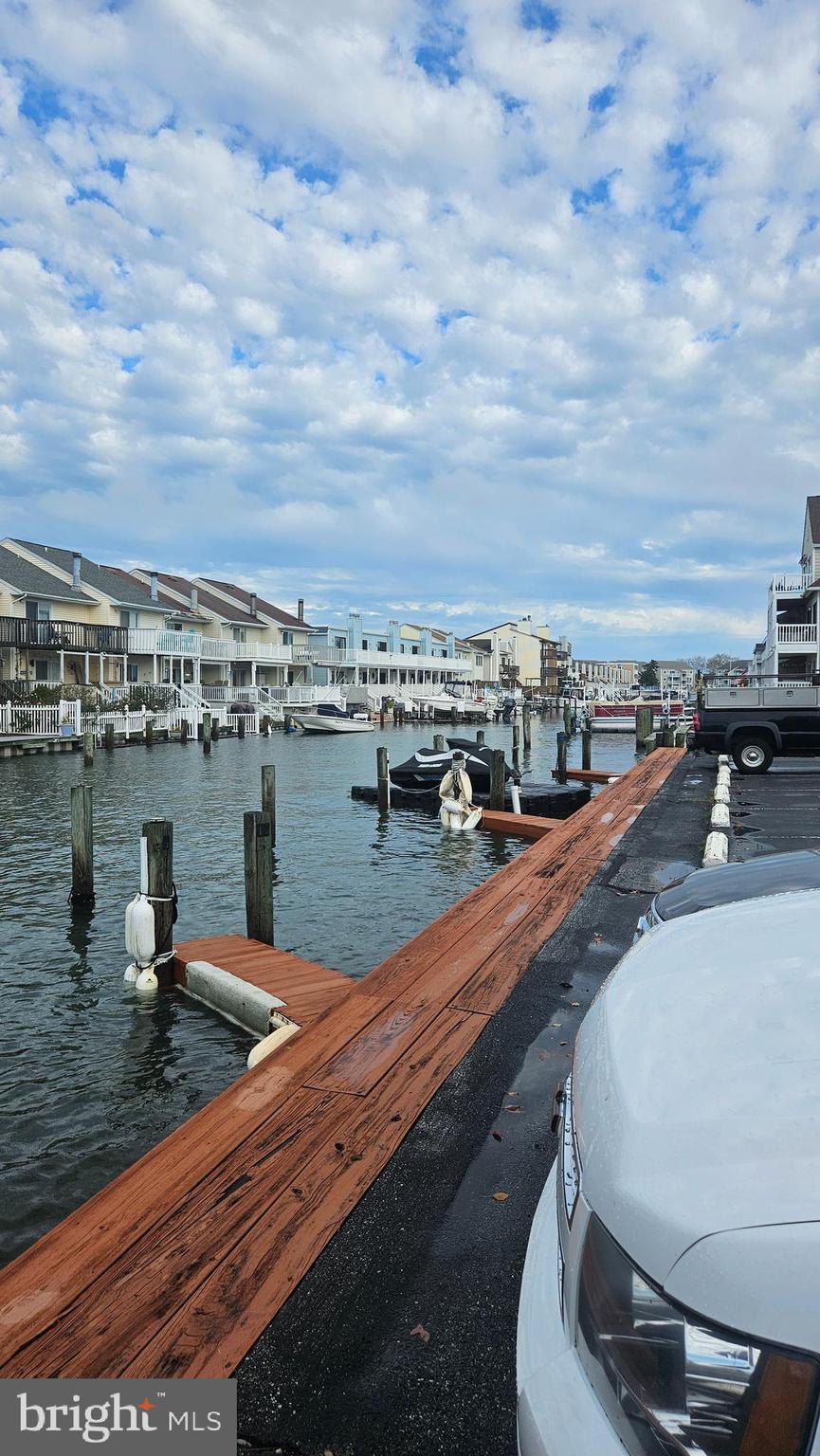 BAYSIDE KEYS - Residential Lease