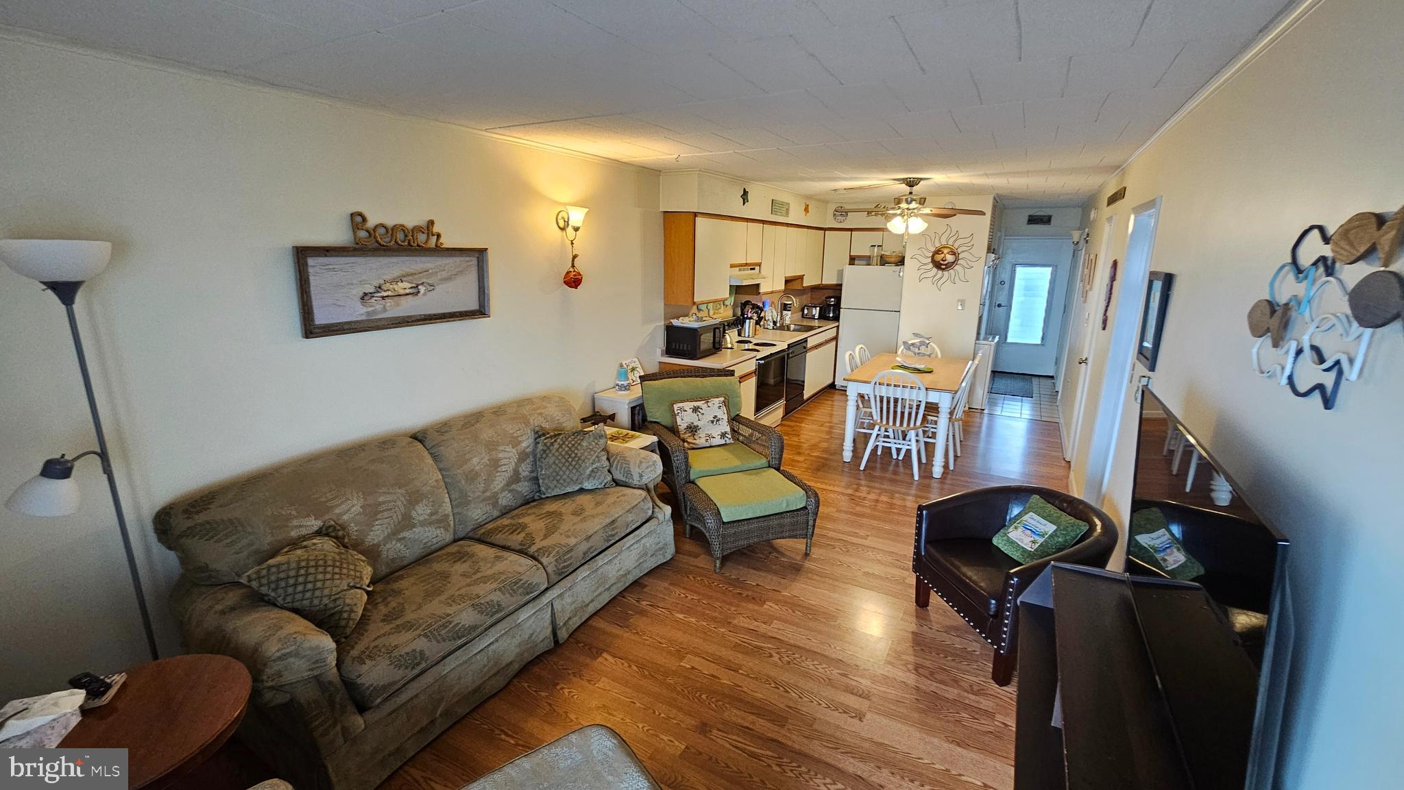 BAYSIDE KEYS - Residential Lease