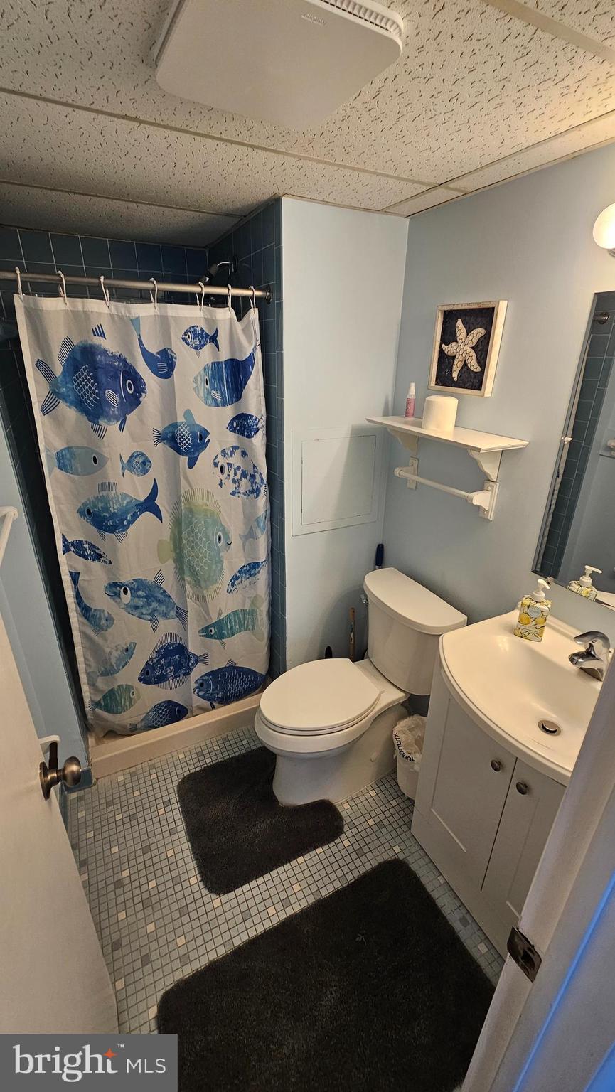 BAYSIDE KEYS - Residential Lease