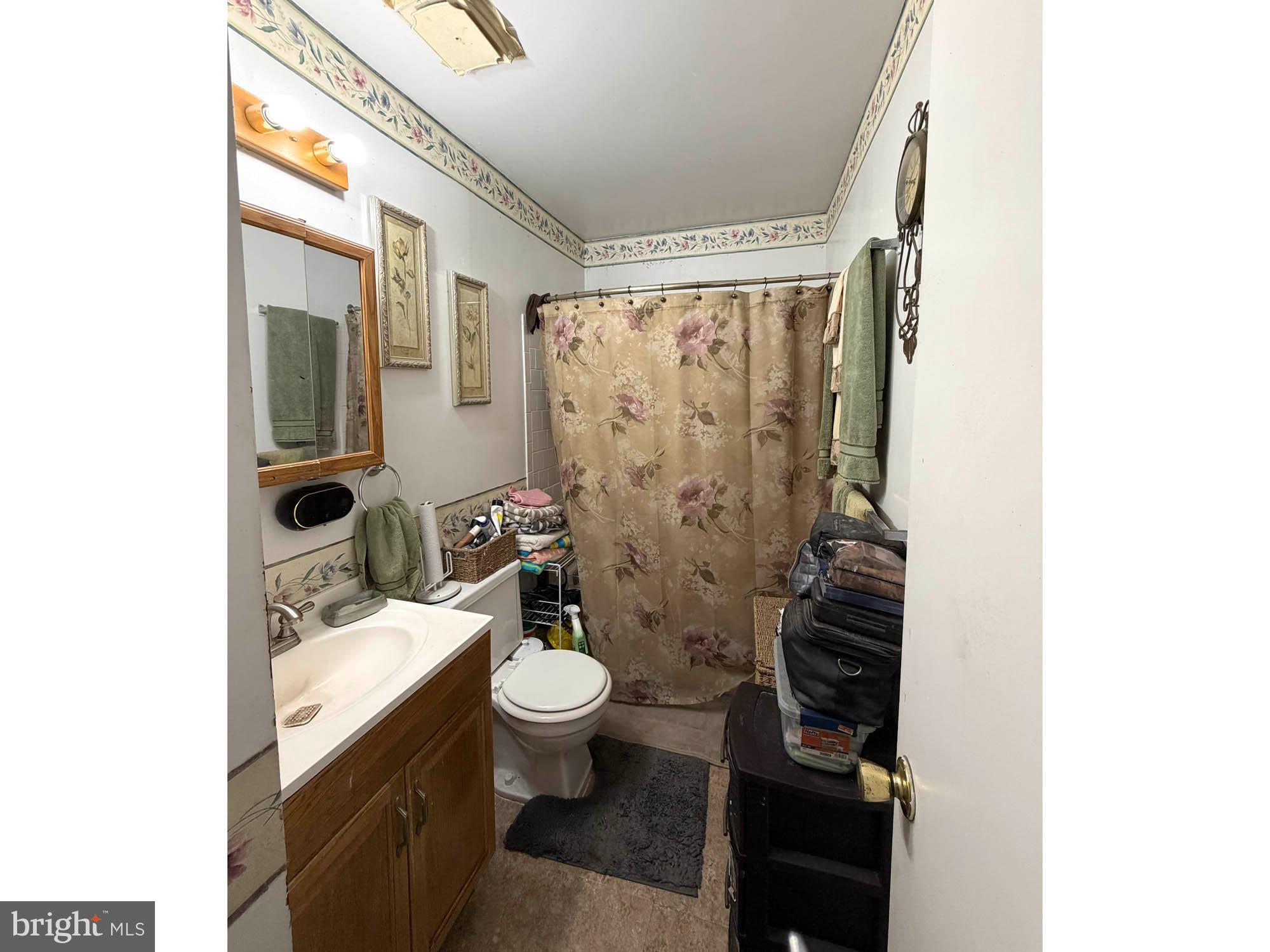 SPRING MEADOWS CONDO - Residential