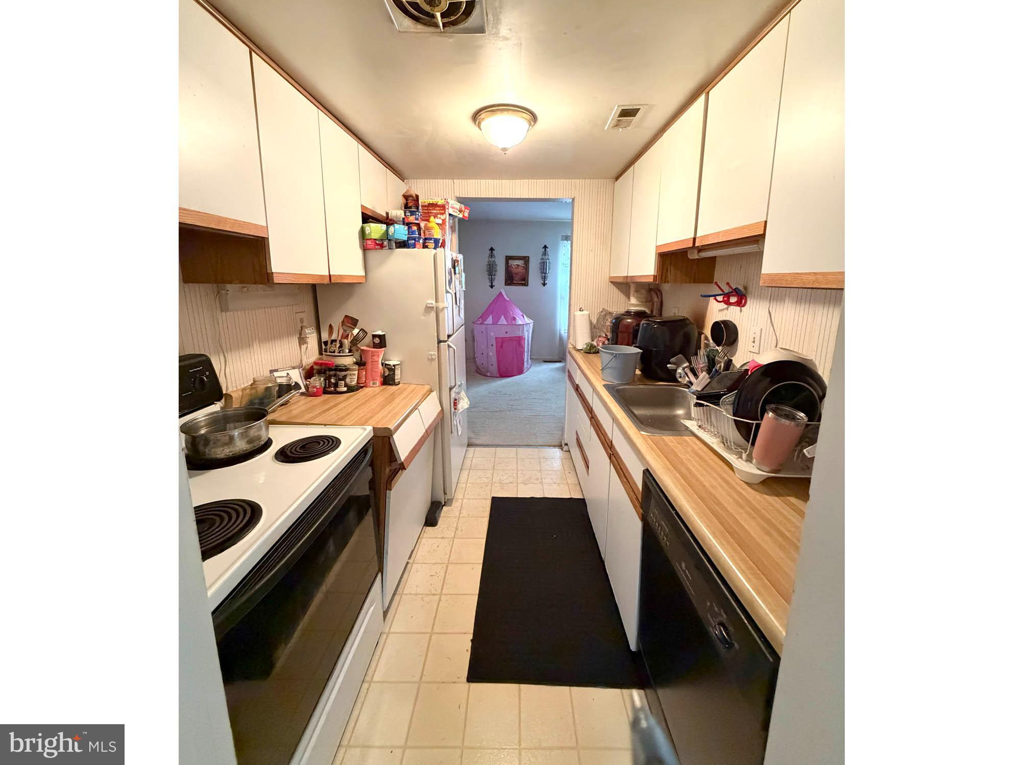 SPRING MEADOWS CONDO - Residential