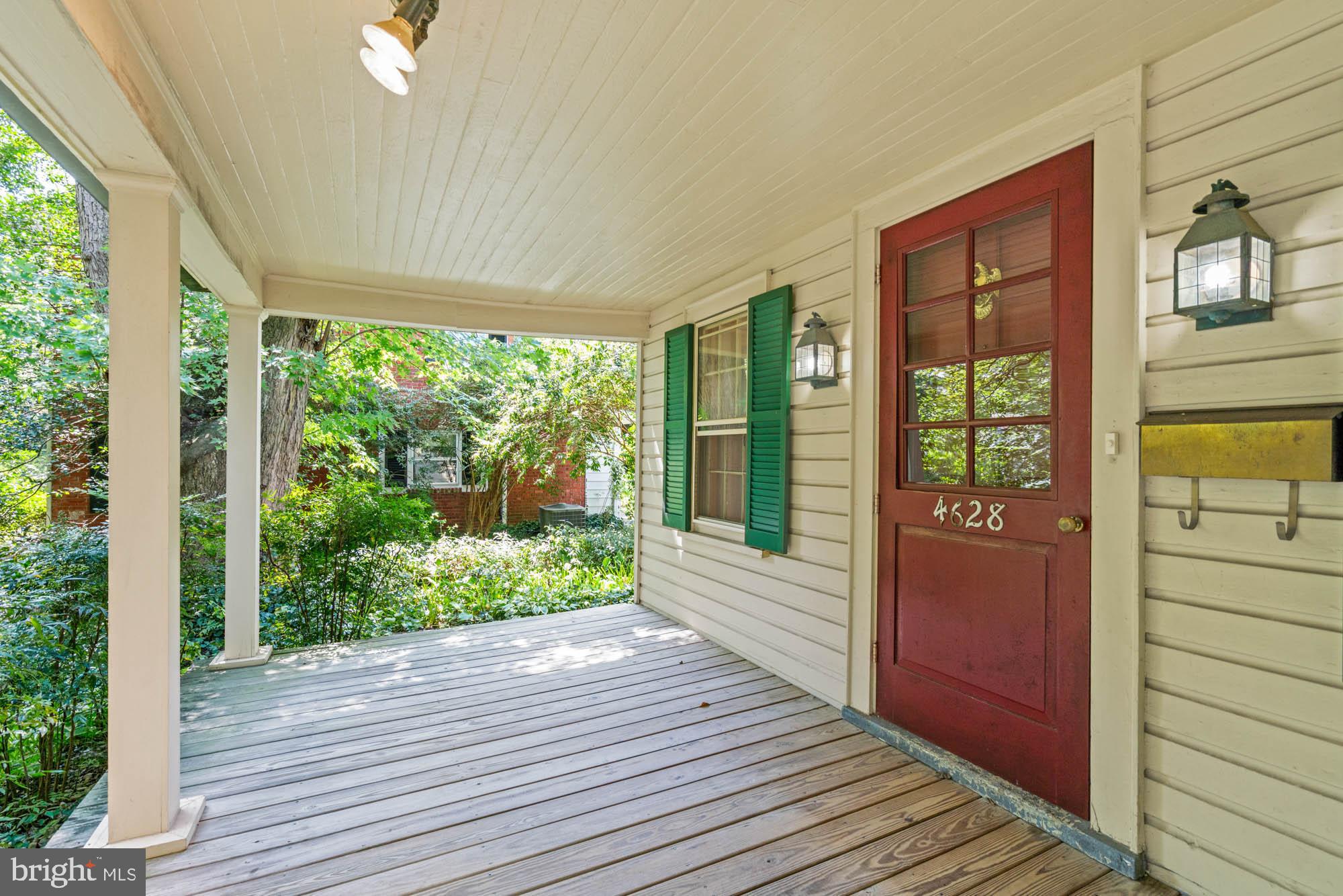 CRESTVIEW - Residential