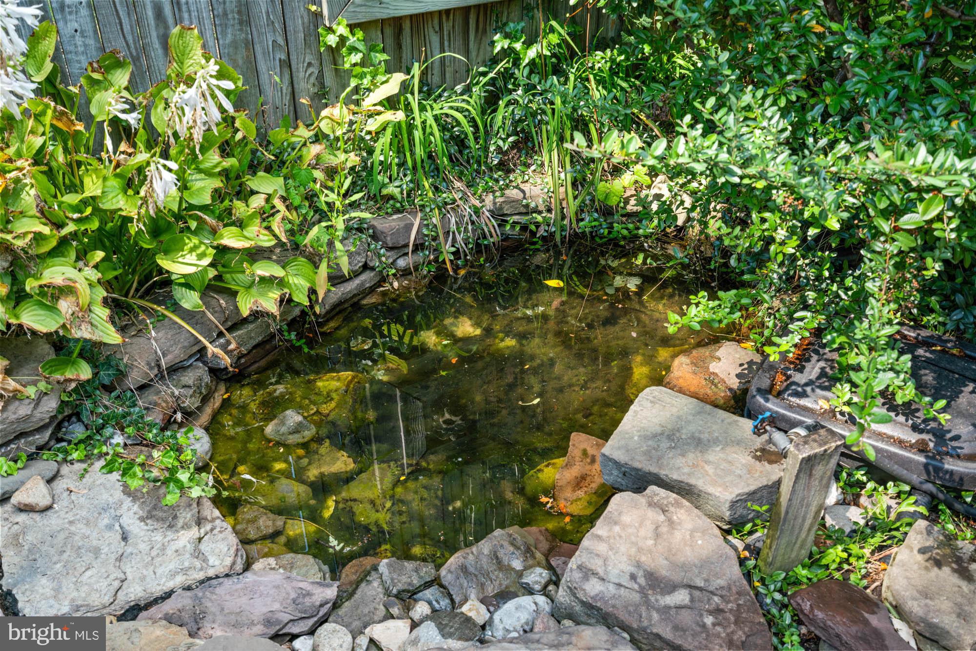 CRESTVIEW - Residential