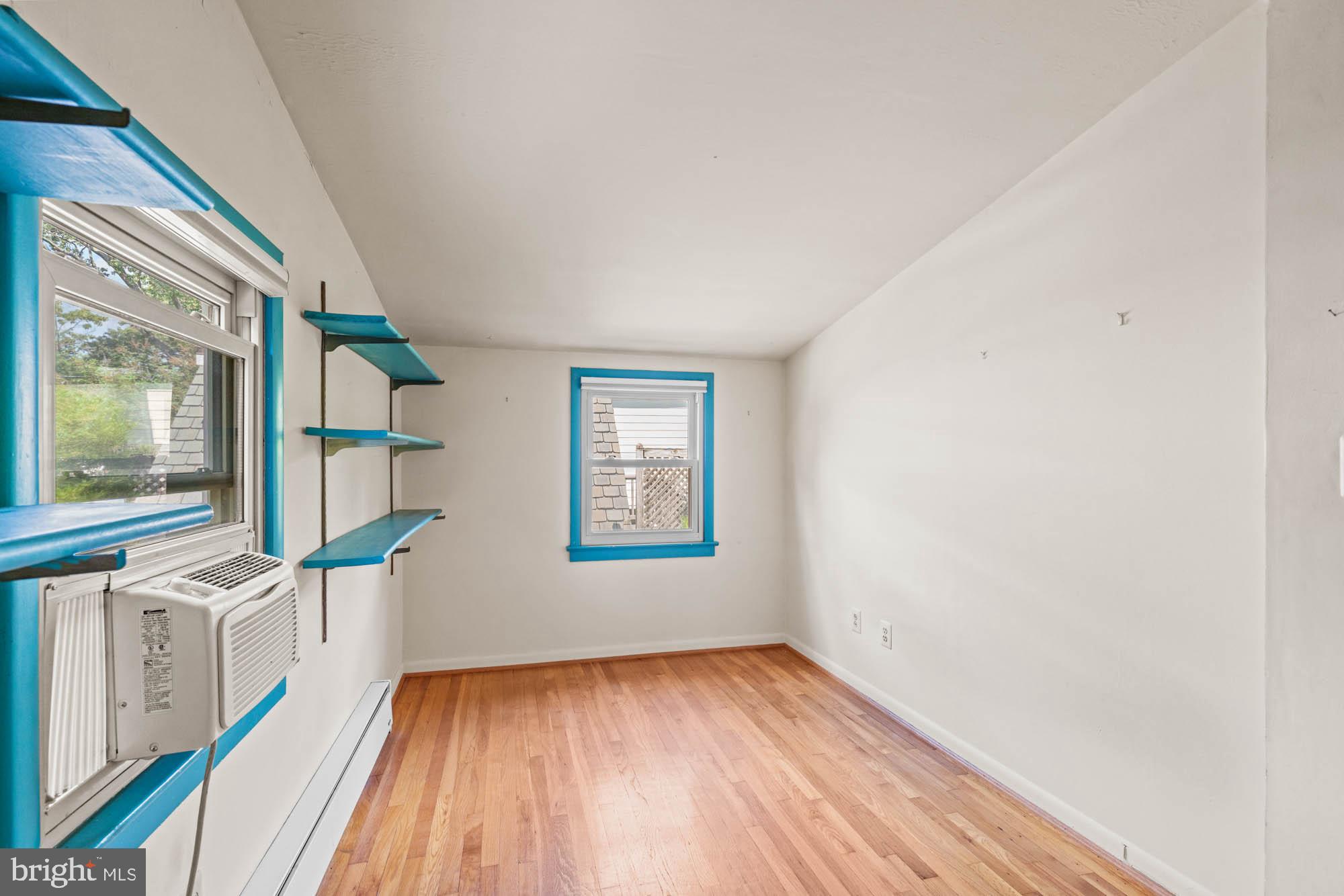 CRESTVIEW - Residential