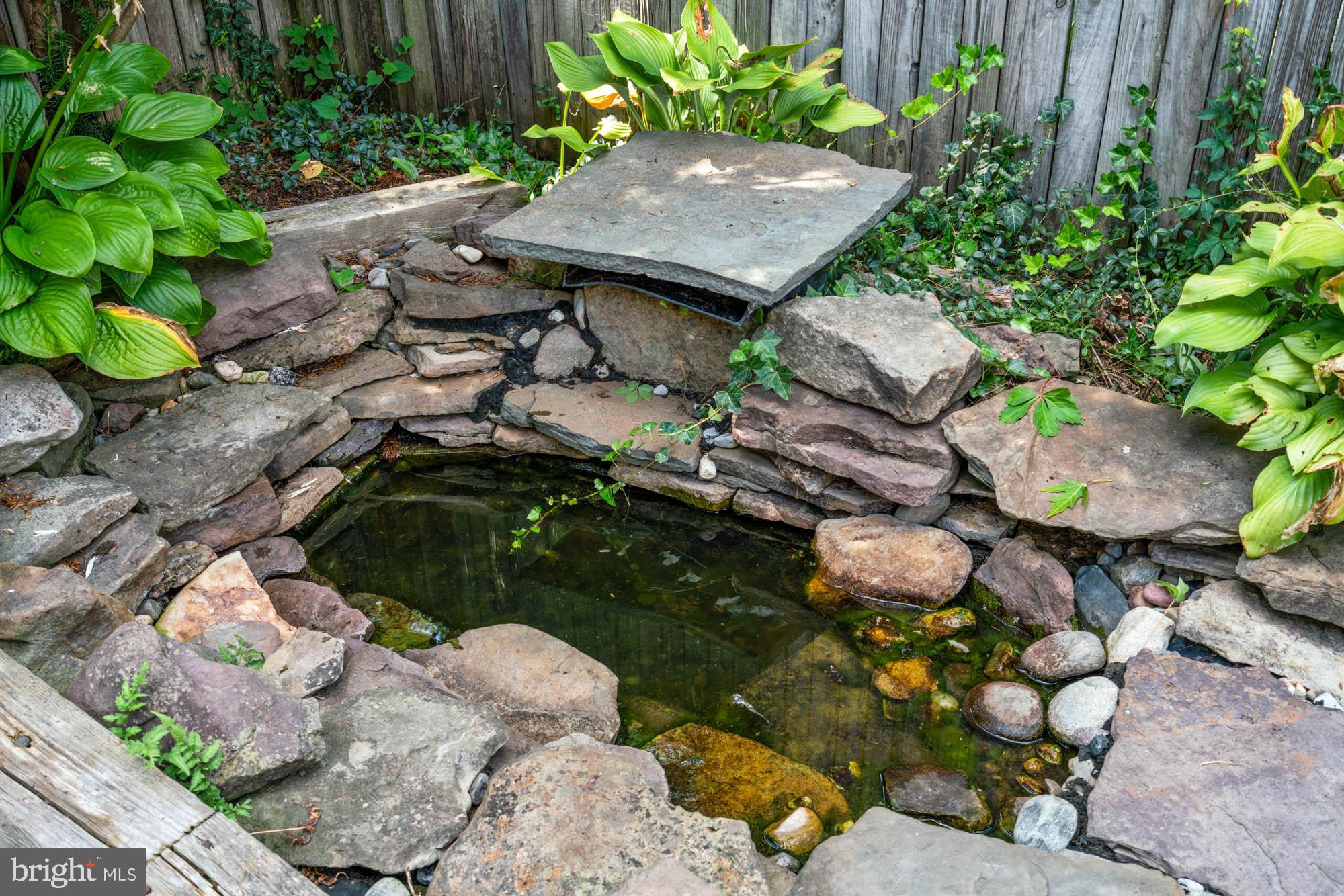 CRESTVIEW - Residential