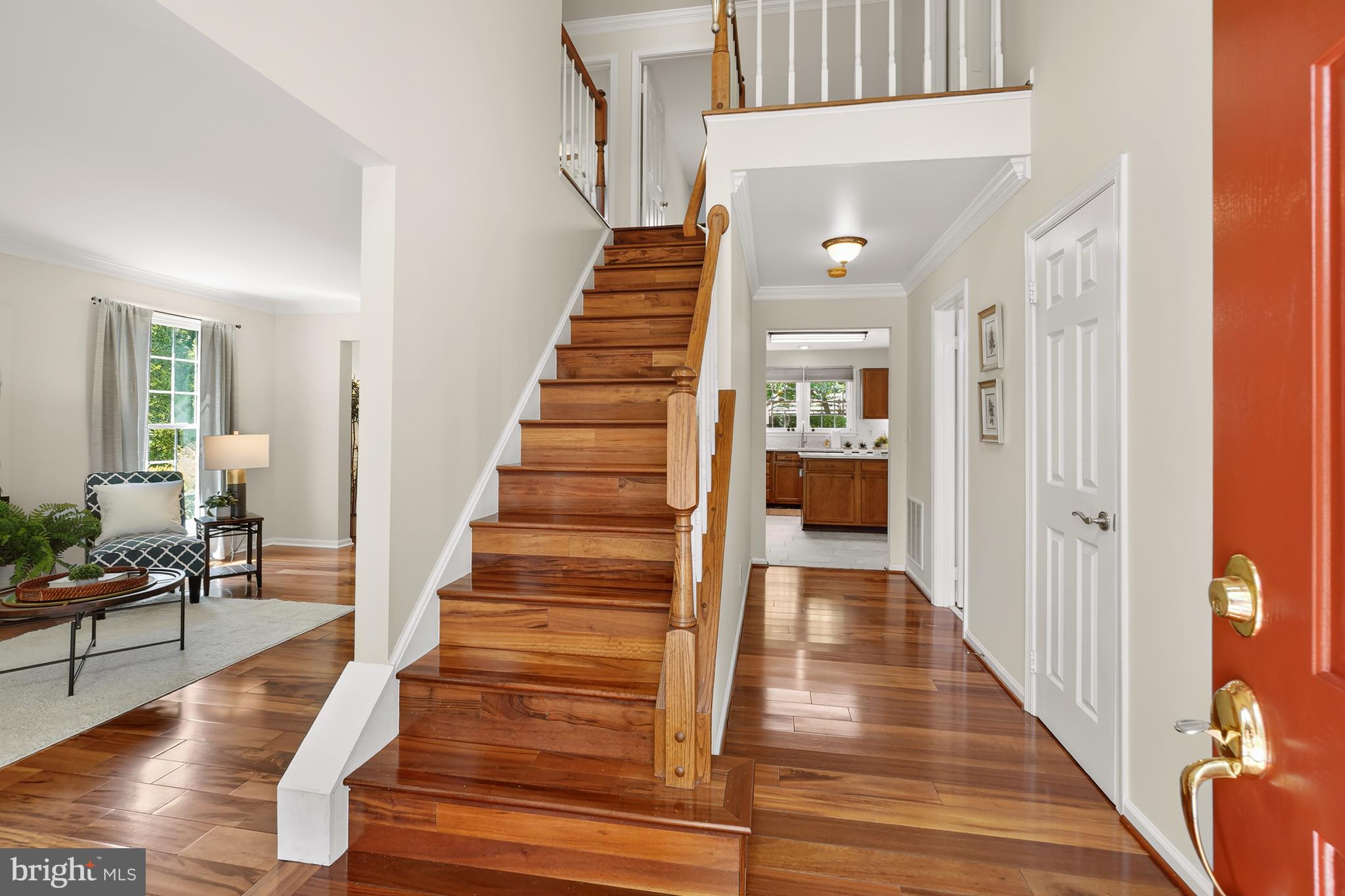 8176 LONE OAK COURT