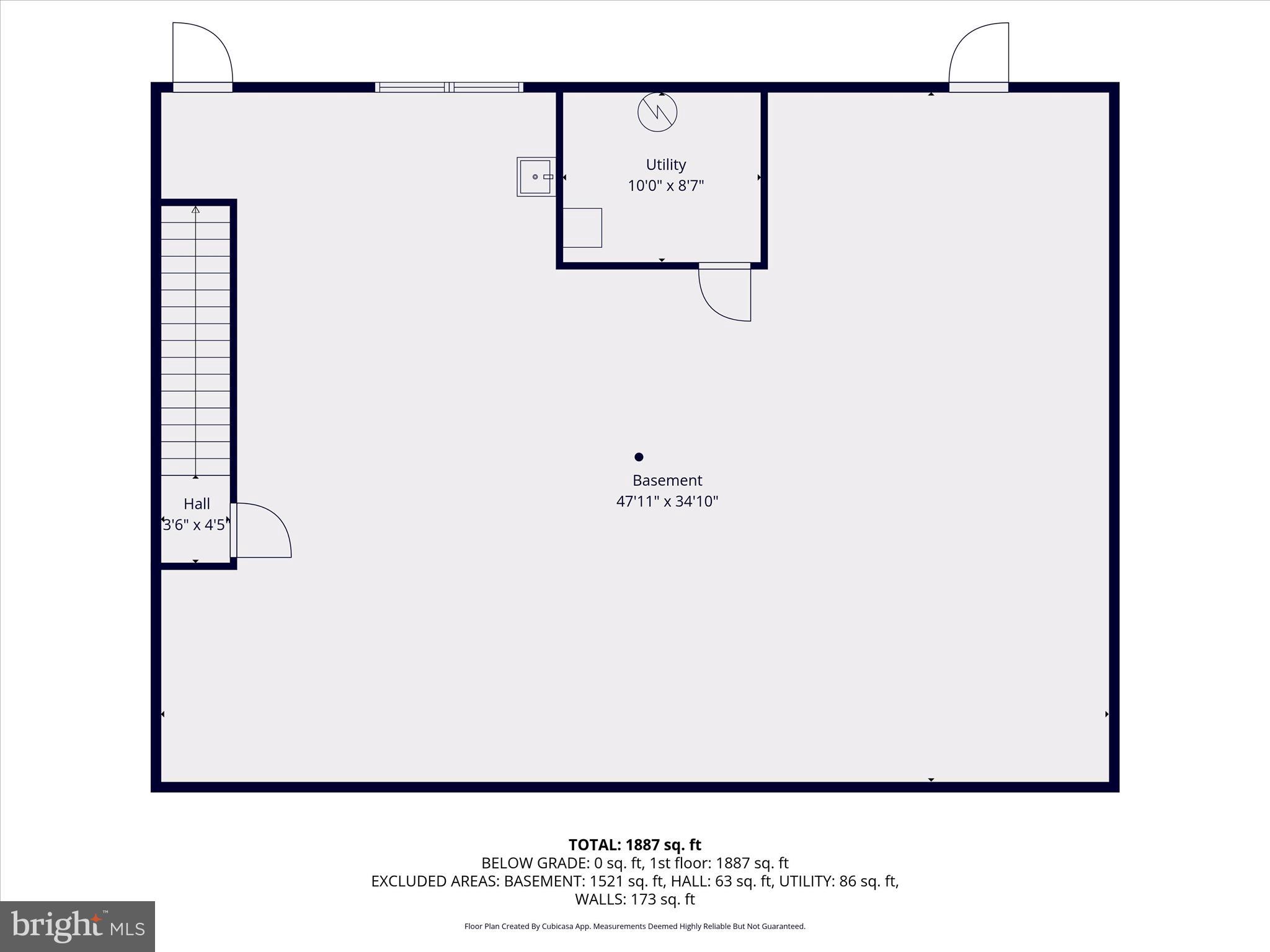 Main image without alt text