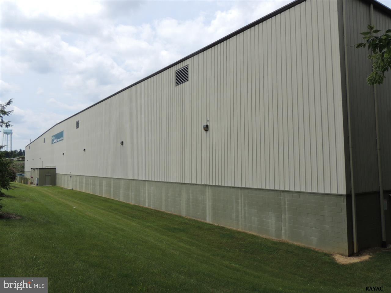 Available Parking:Paved On Site